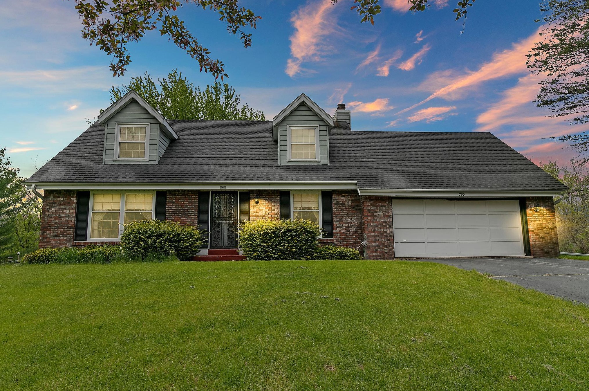 700 Teut Rd, Lyons, WI 53105-7987
