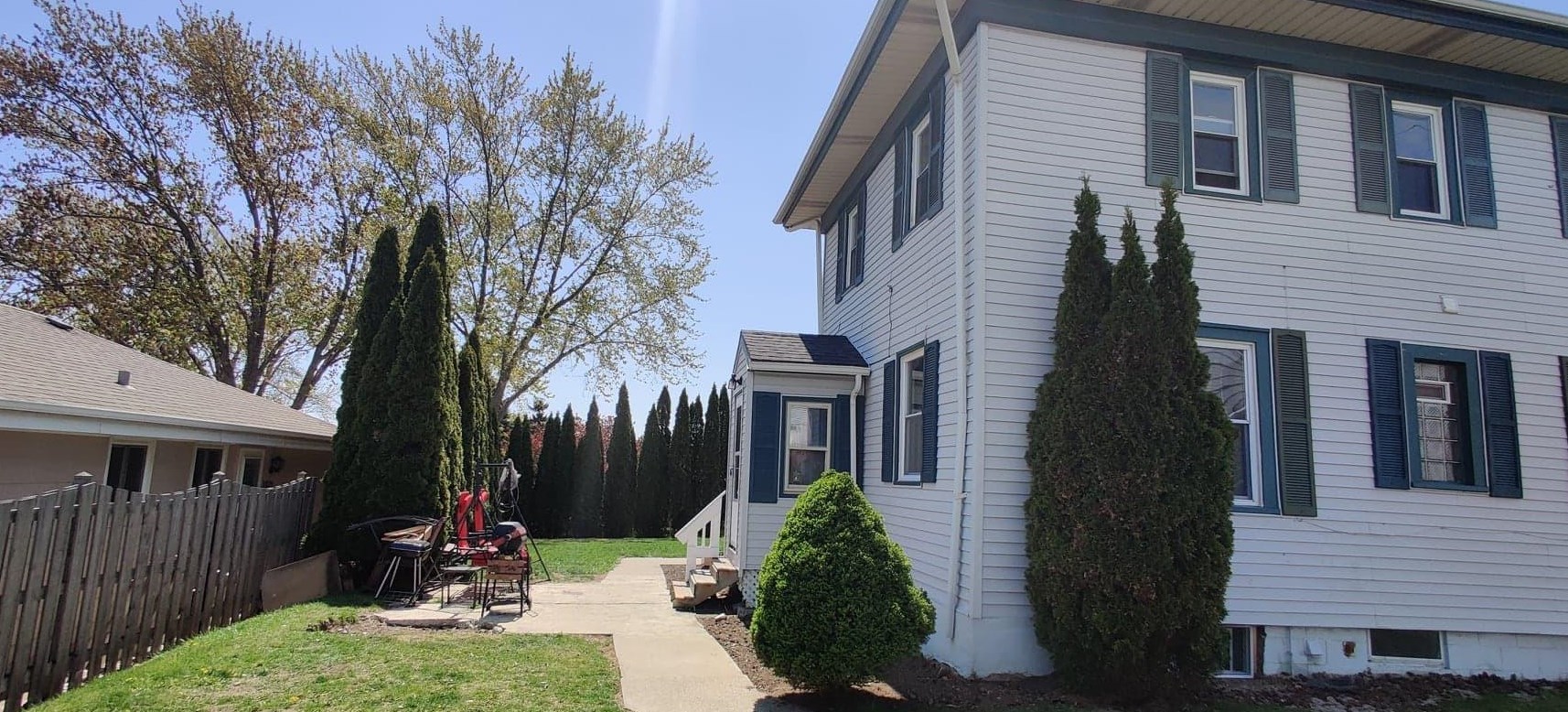 1024 Carrington Ave, South Milwaukee, WI 53172-1222