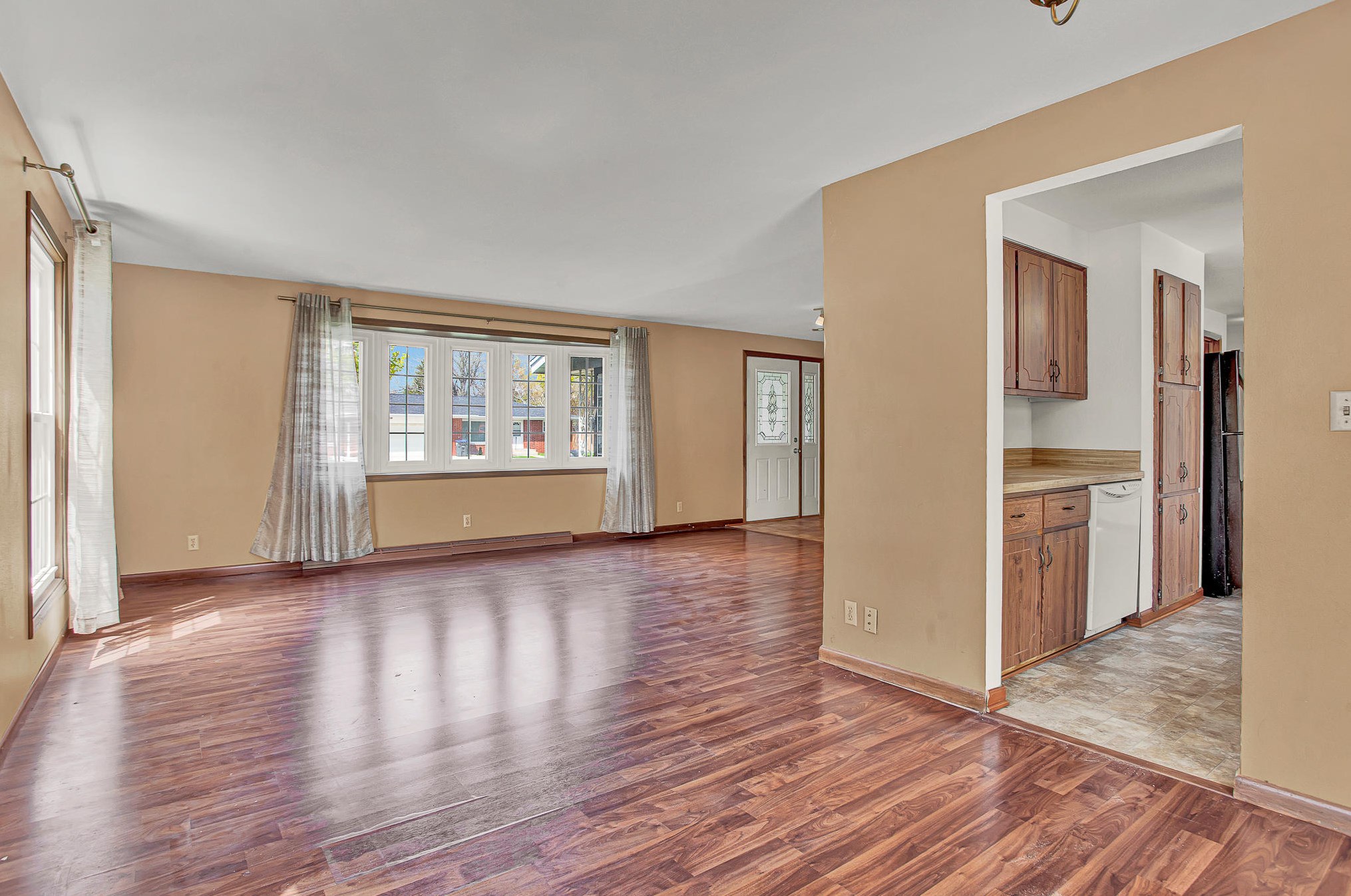2521 Geele Ave, Sheboygan, WI 53083-4456