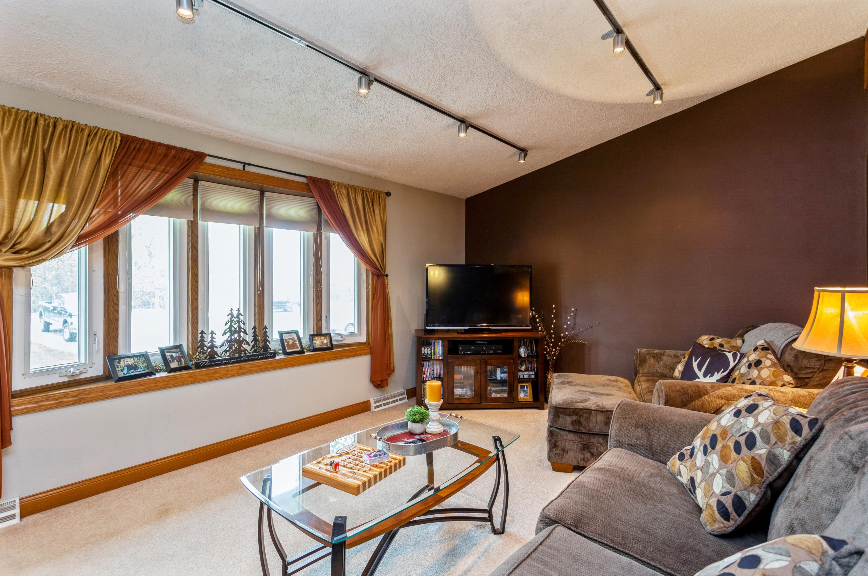 8431 Trading Post Trail, West Bend, WI 53090