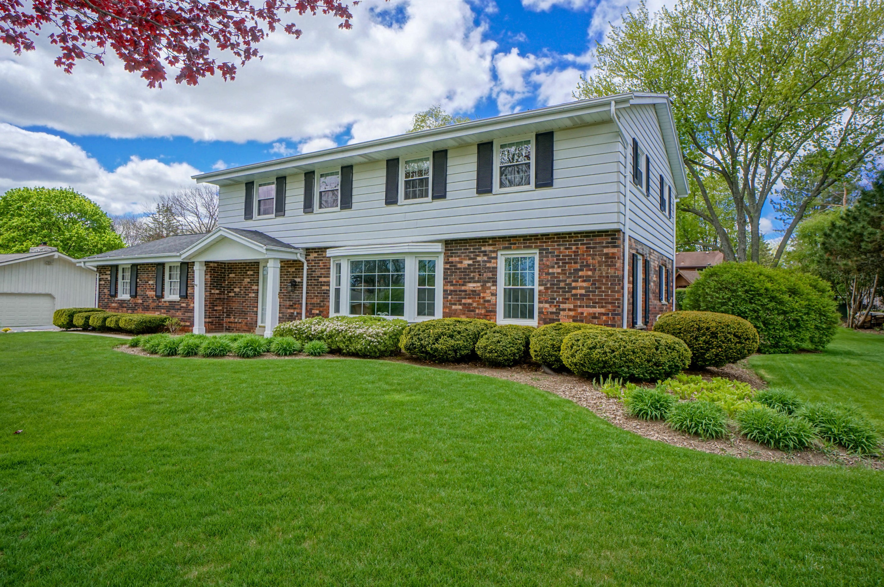3765 Arroyo Rd, Brookfield, WI 53045-1418