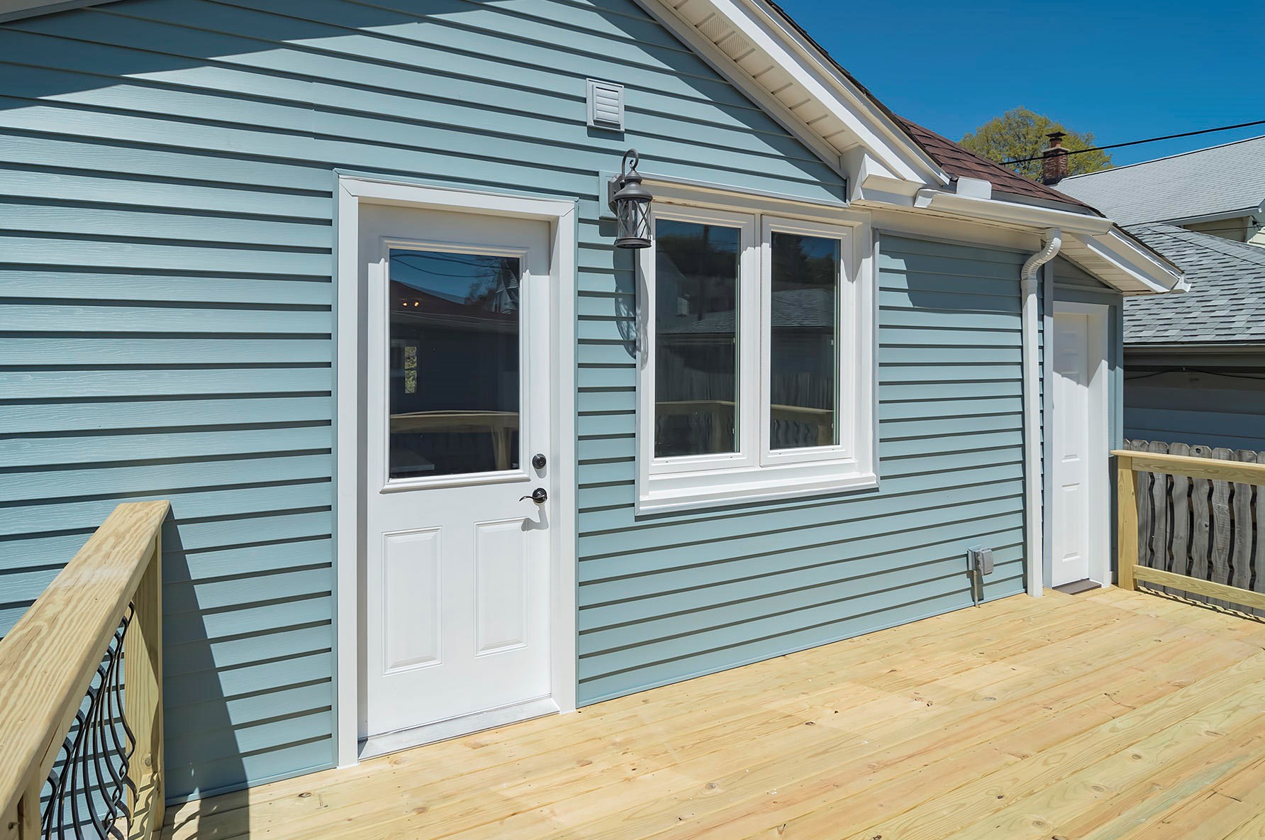 3651 Van Norman Ave, Cudahy WI  53110-1118 exterior