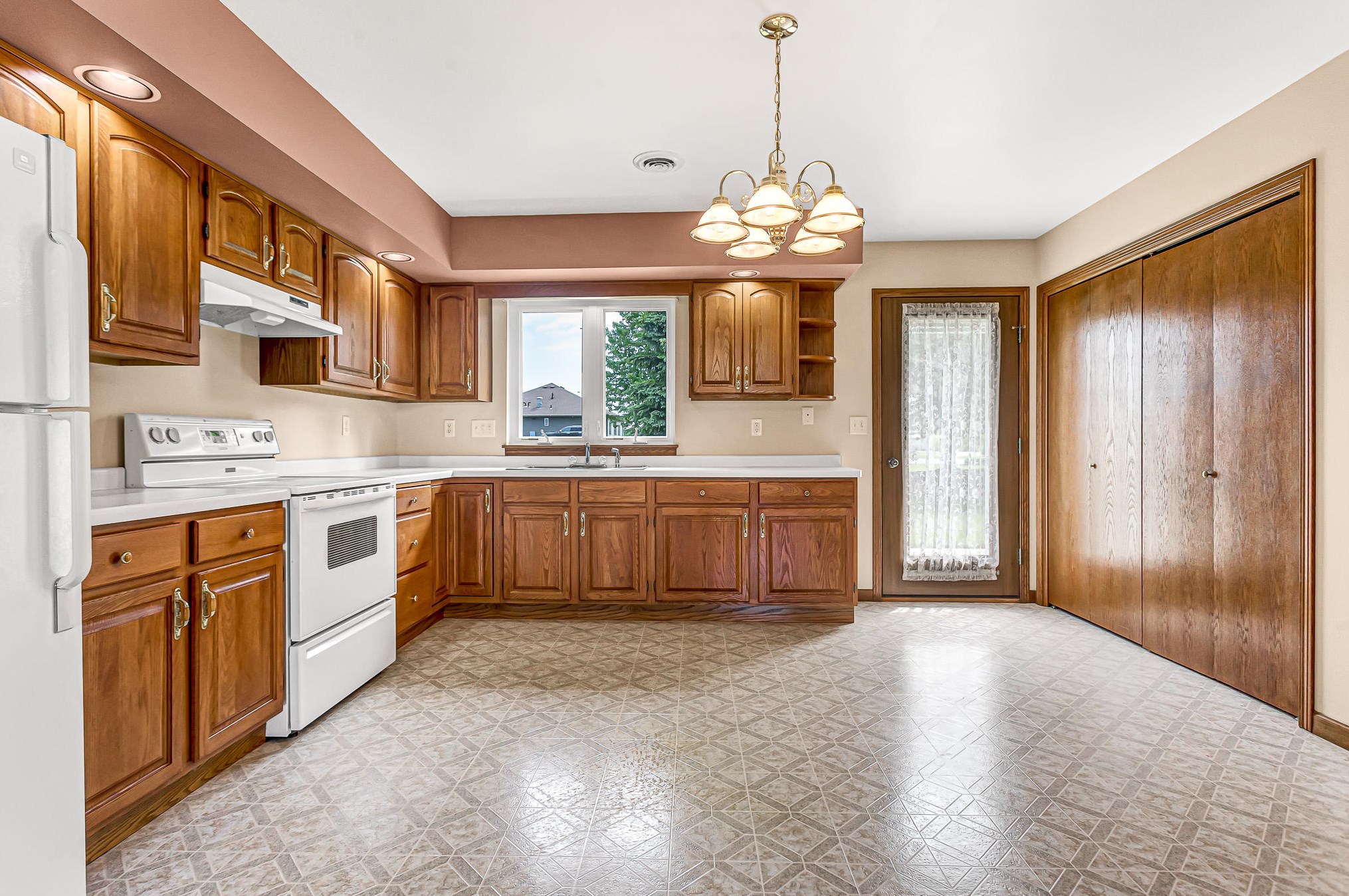 1110 Dewey St, Kiel, WI 53042