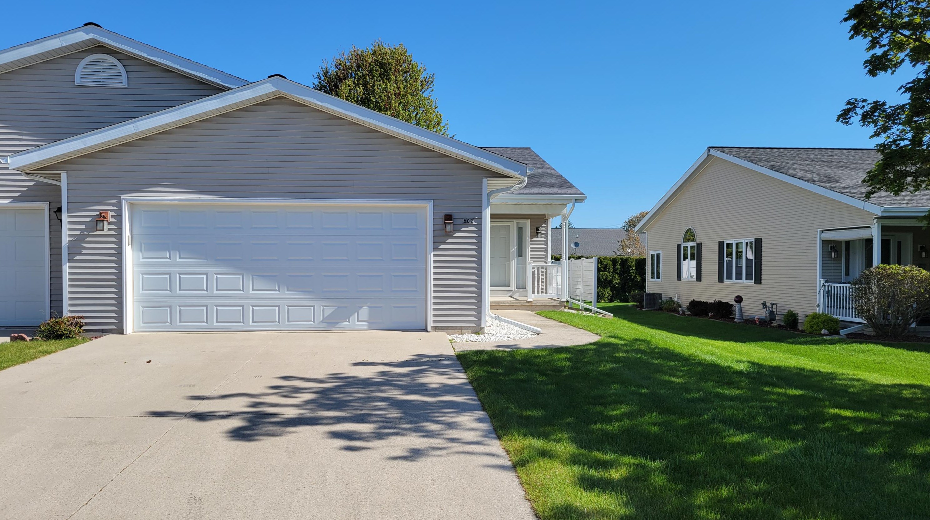 2000 Kellner St #602, Manitowoc, WI 54220