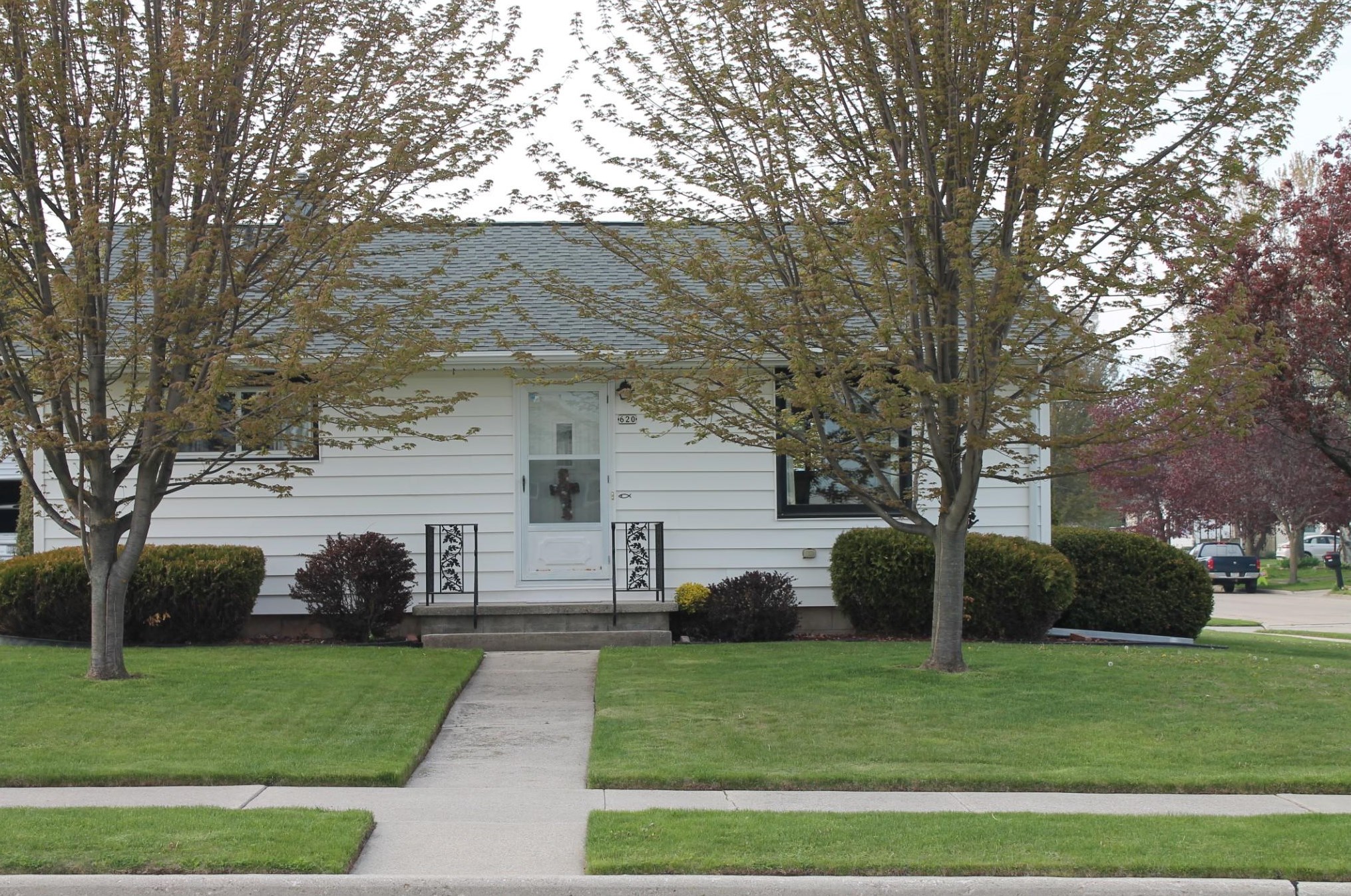 620 E Linden Ave, Manitowoc, WI 54220