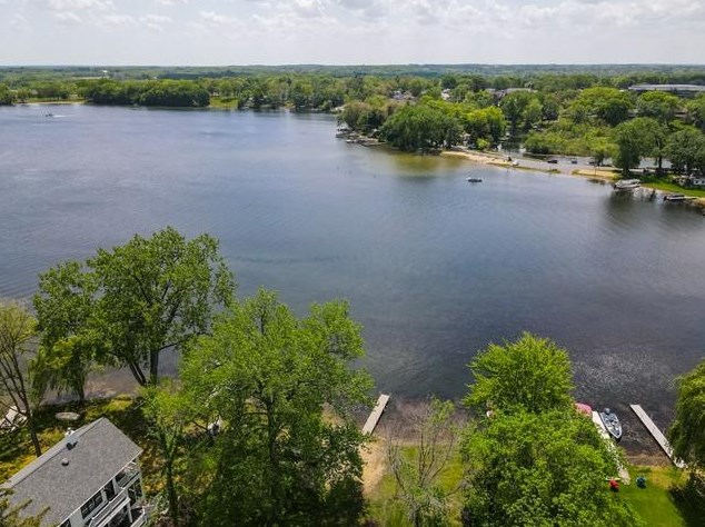 24410 69th St, Paddock Lake, WI 53168-9750