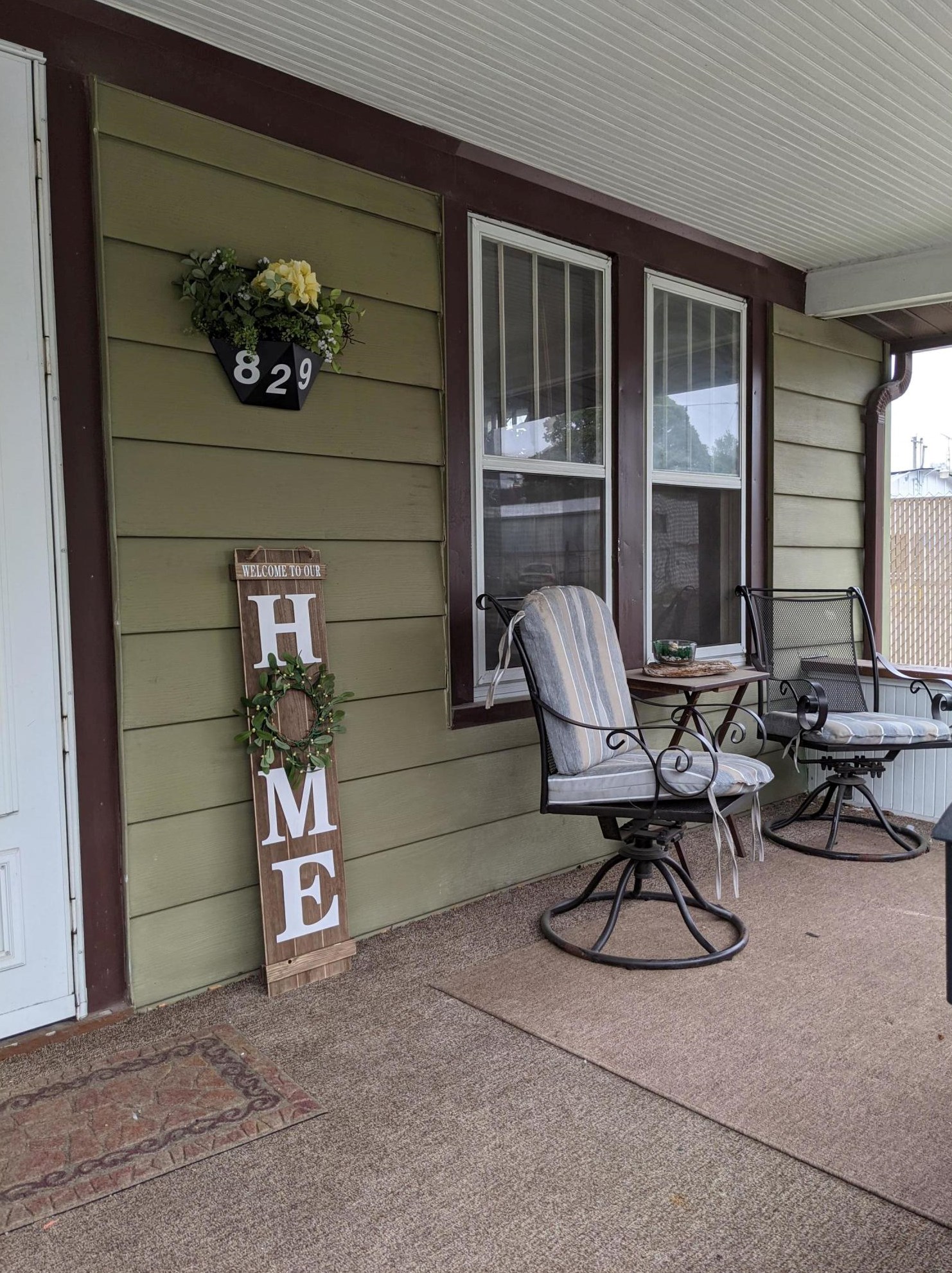 829 S 19th St, Manitowoc, WI 54220
