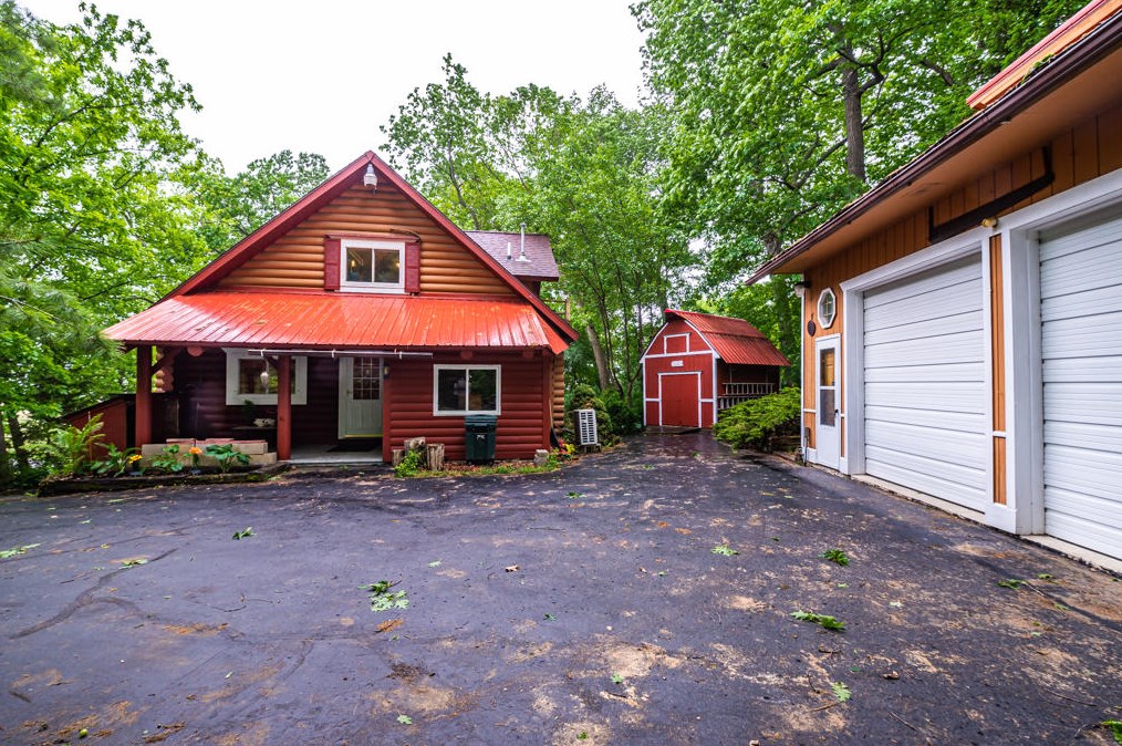 7750 244th Ave, Paddock Lake, WI 53168-9443