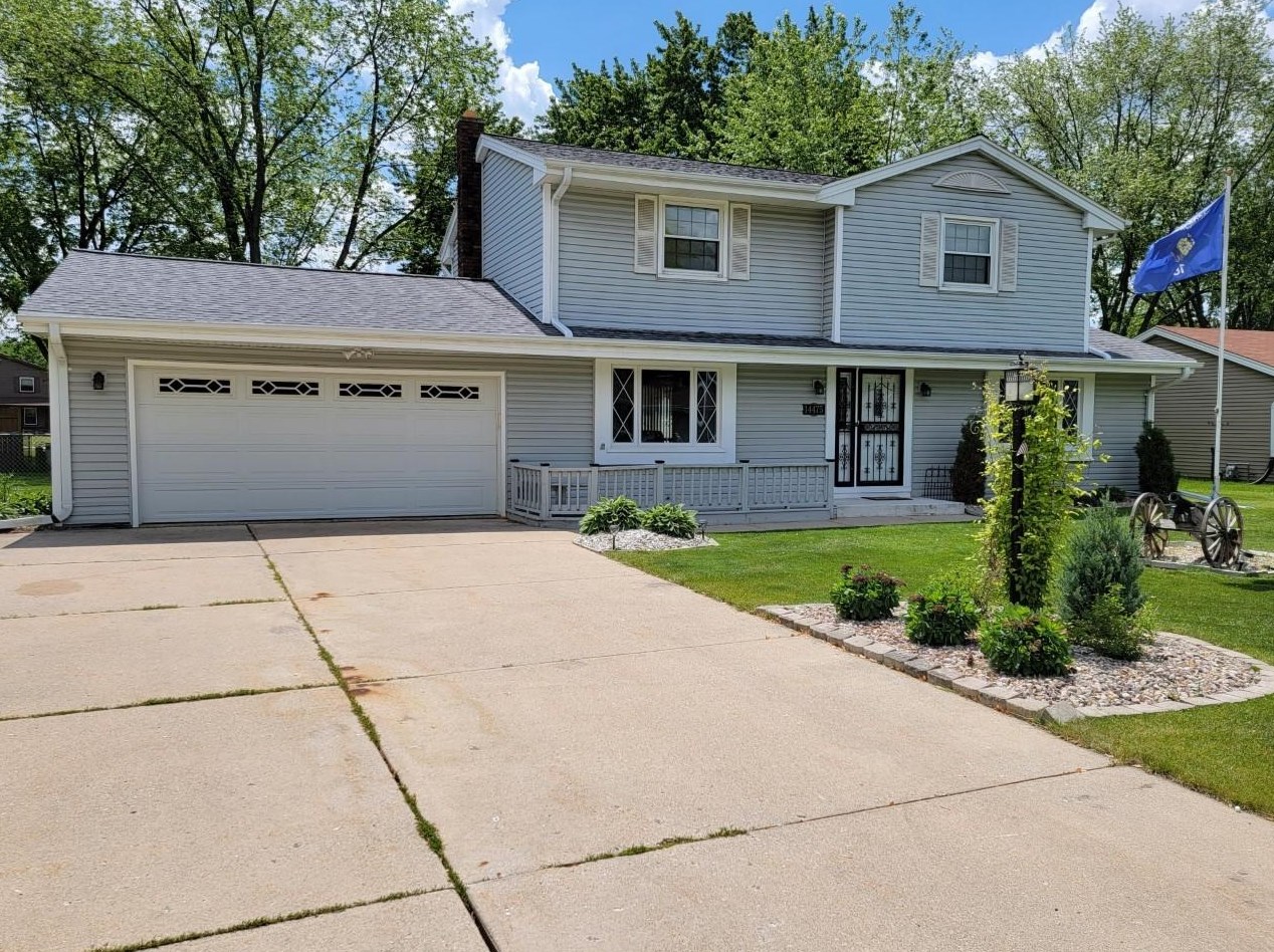 14475 W Butternut Trail, Waukesha, WI 53151