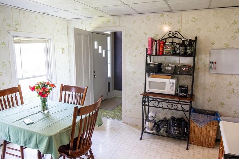 123 Main St, Glenbeulah, WI 53023-1179
