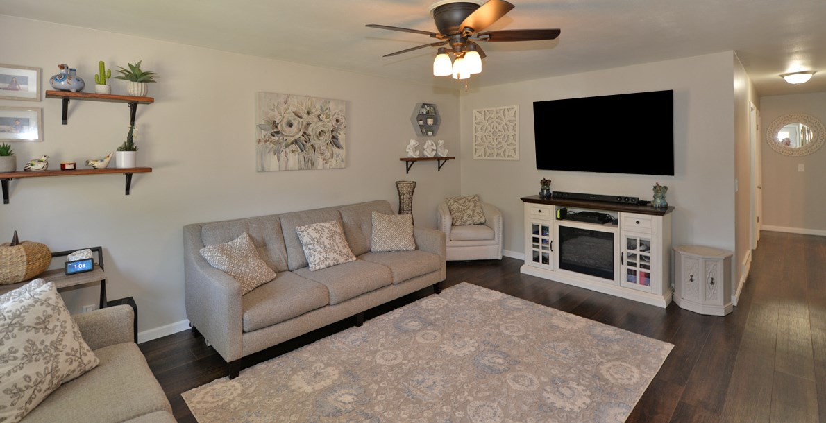 3611 Sovereign Dr, Racine, WI 53406-5317