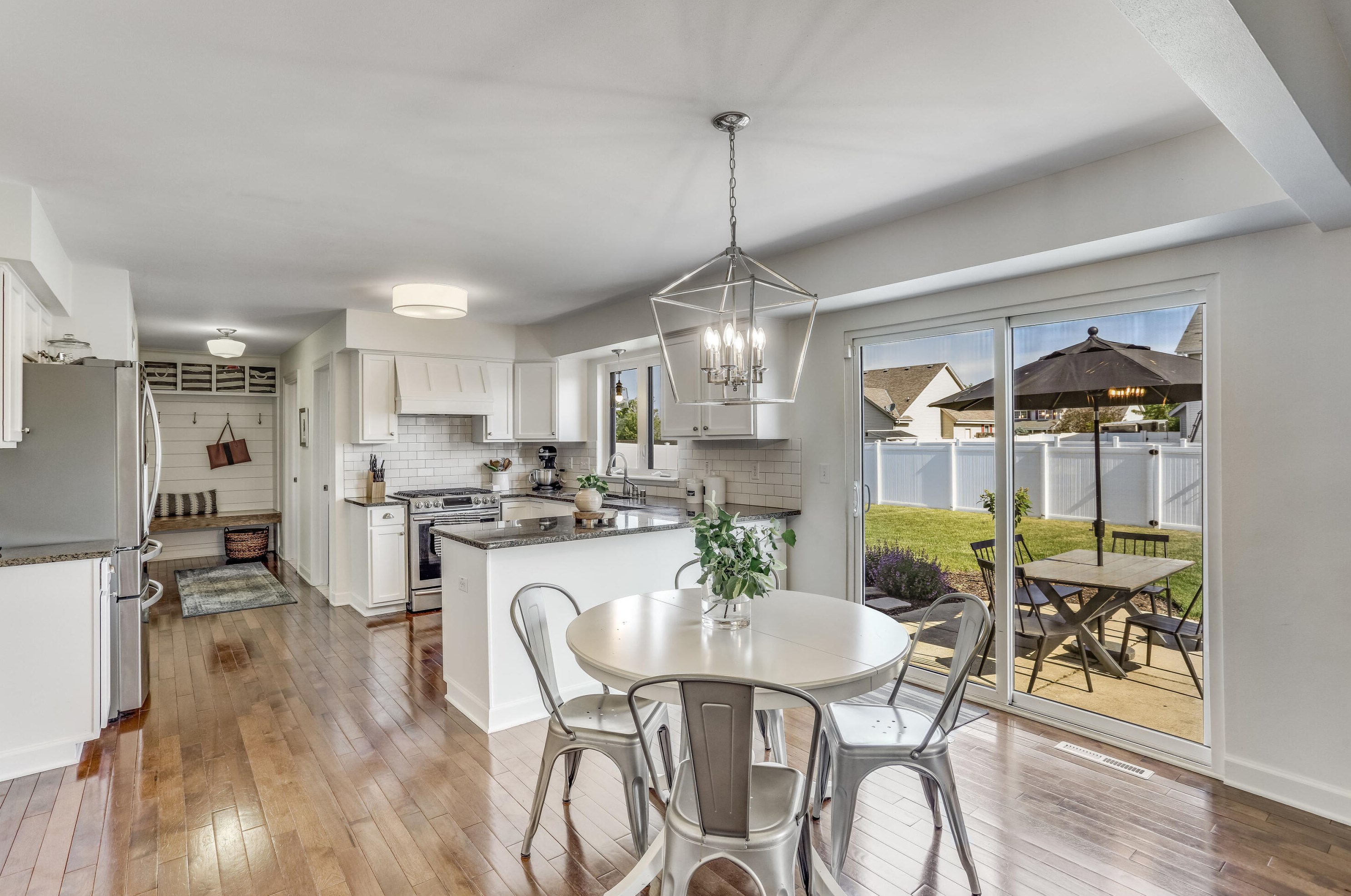 5800 Eagle Point Dr, Racine, WI 53406-1179