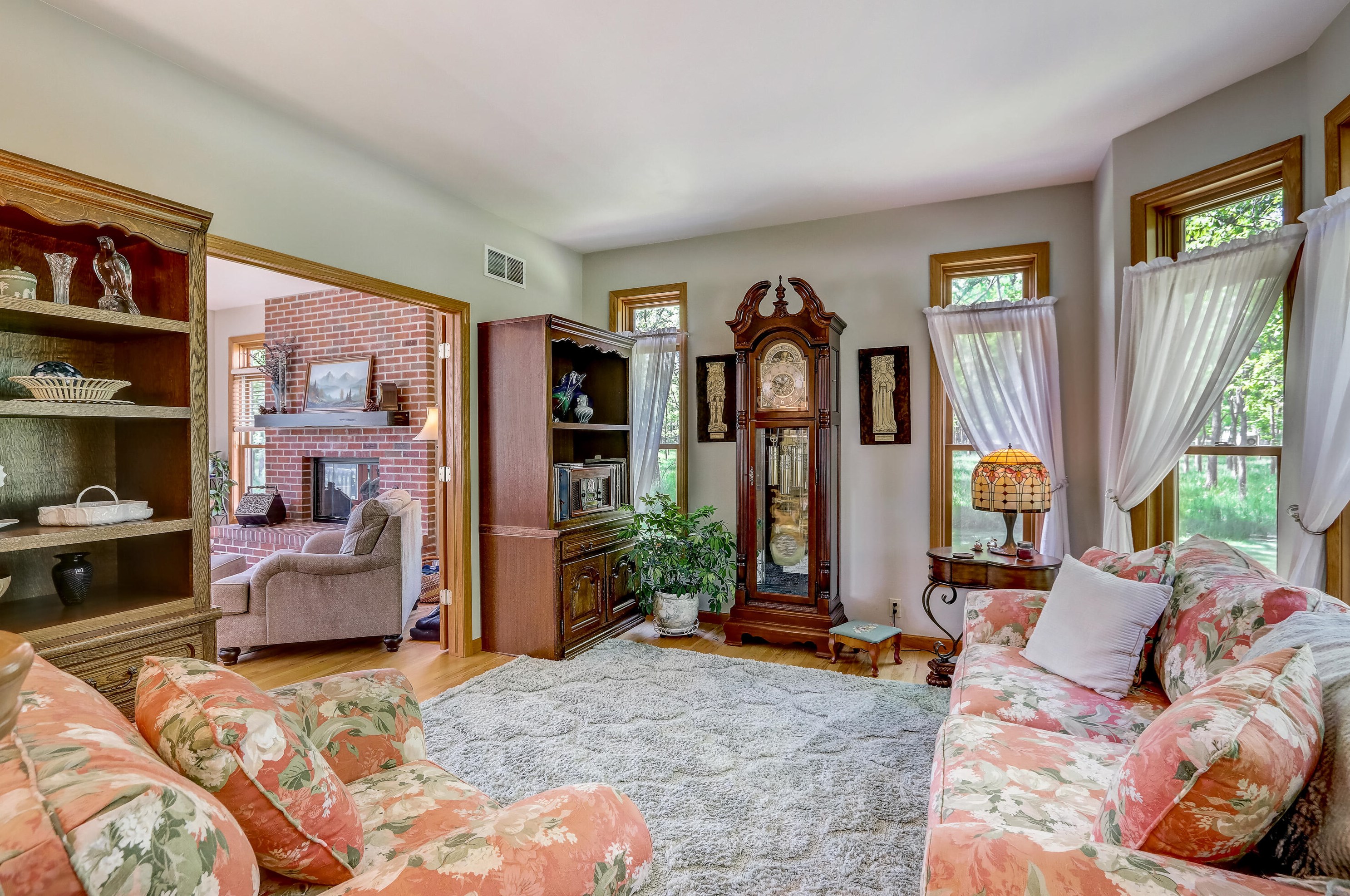 2198 Babcock Ln, Delavan, WI 53115-3883