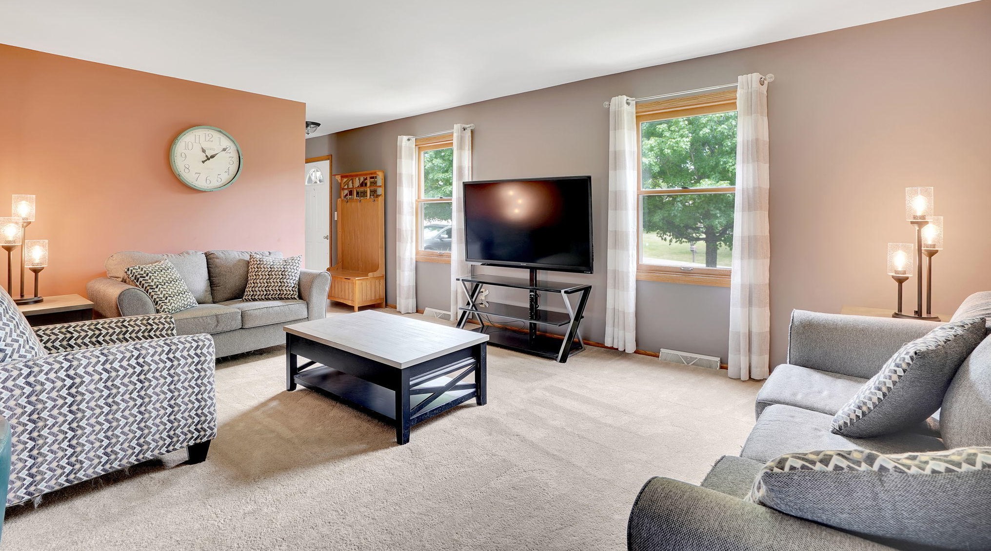 4722 Fairway Dr, Waterford, WI 53185