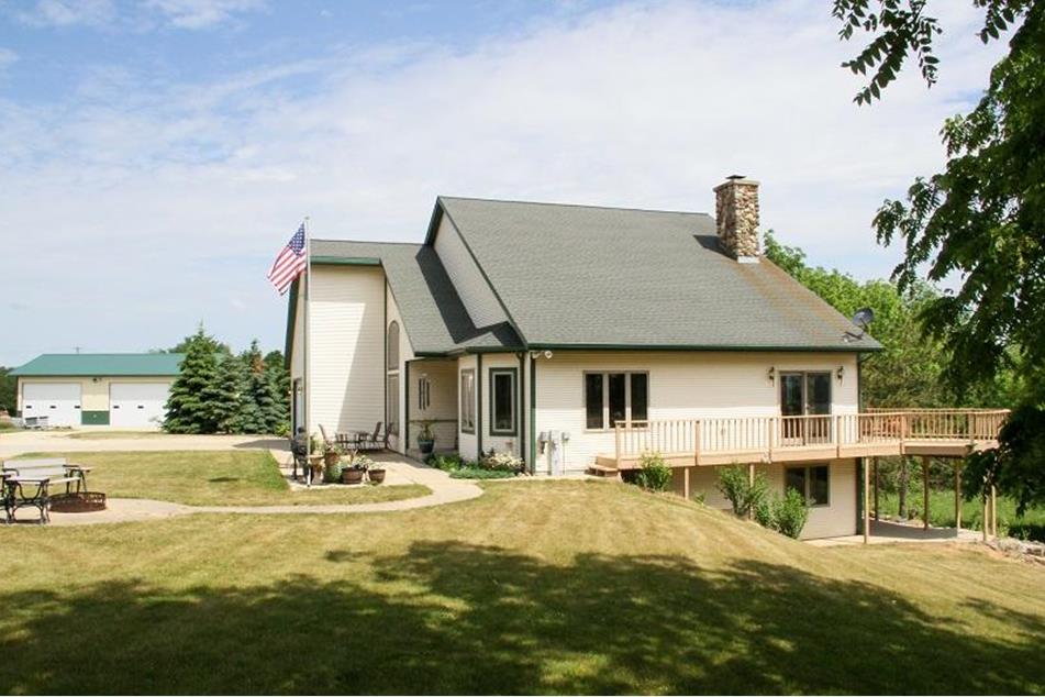 N2186 Co Rd D, Hebron, WI 53538 MLS 1744751 Coldwell Banker