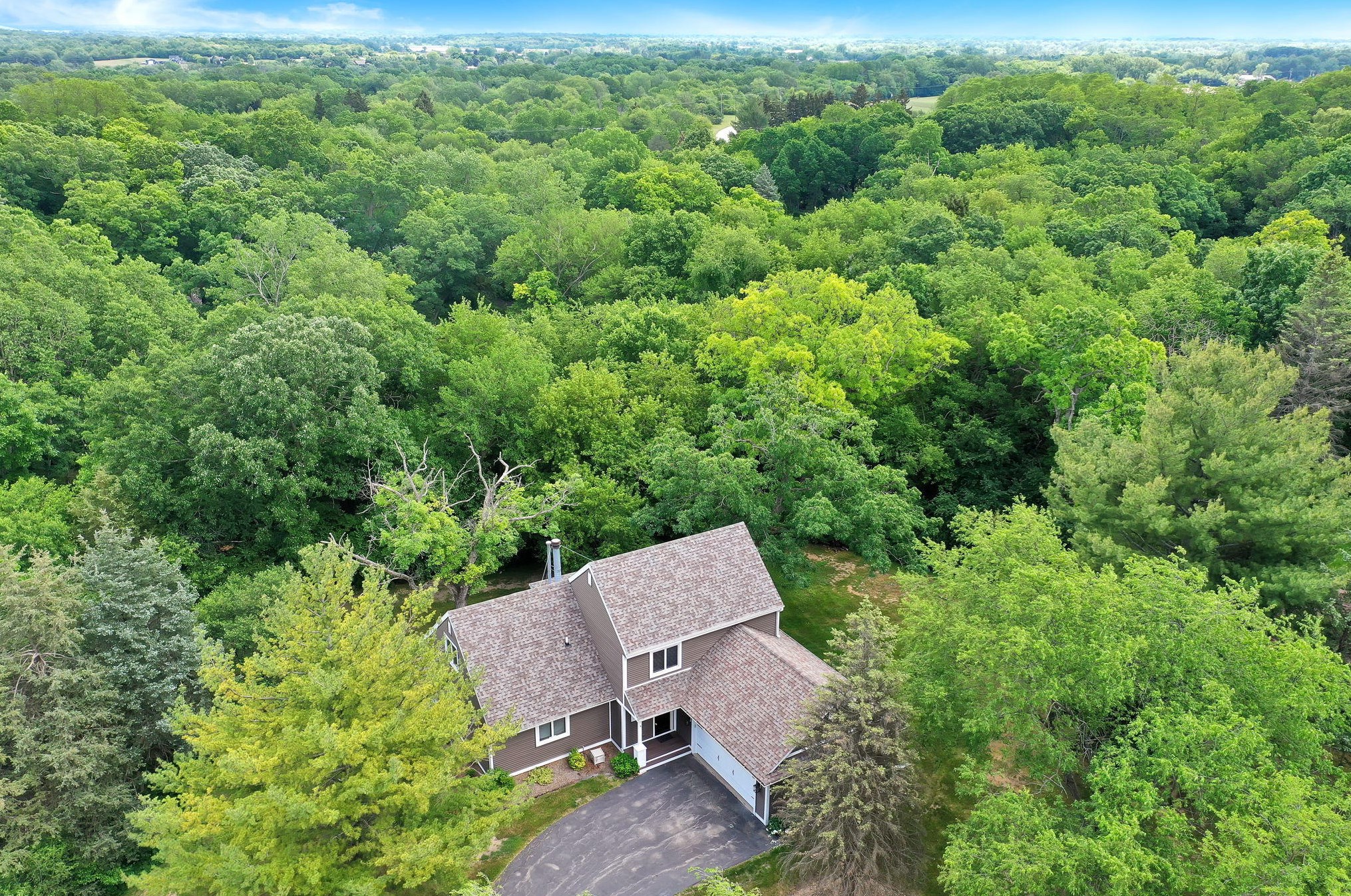 31611 118th St, Twin Lakes, WI 53181