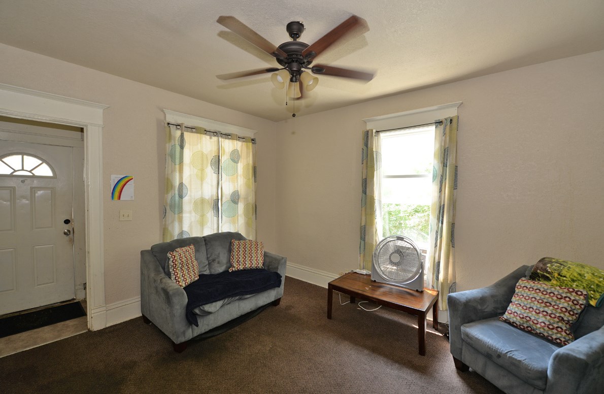 1624 Taylor Ave, Racine, WI 53403-2120