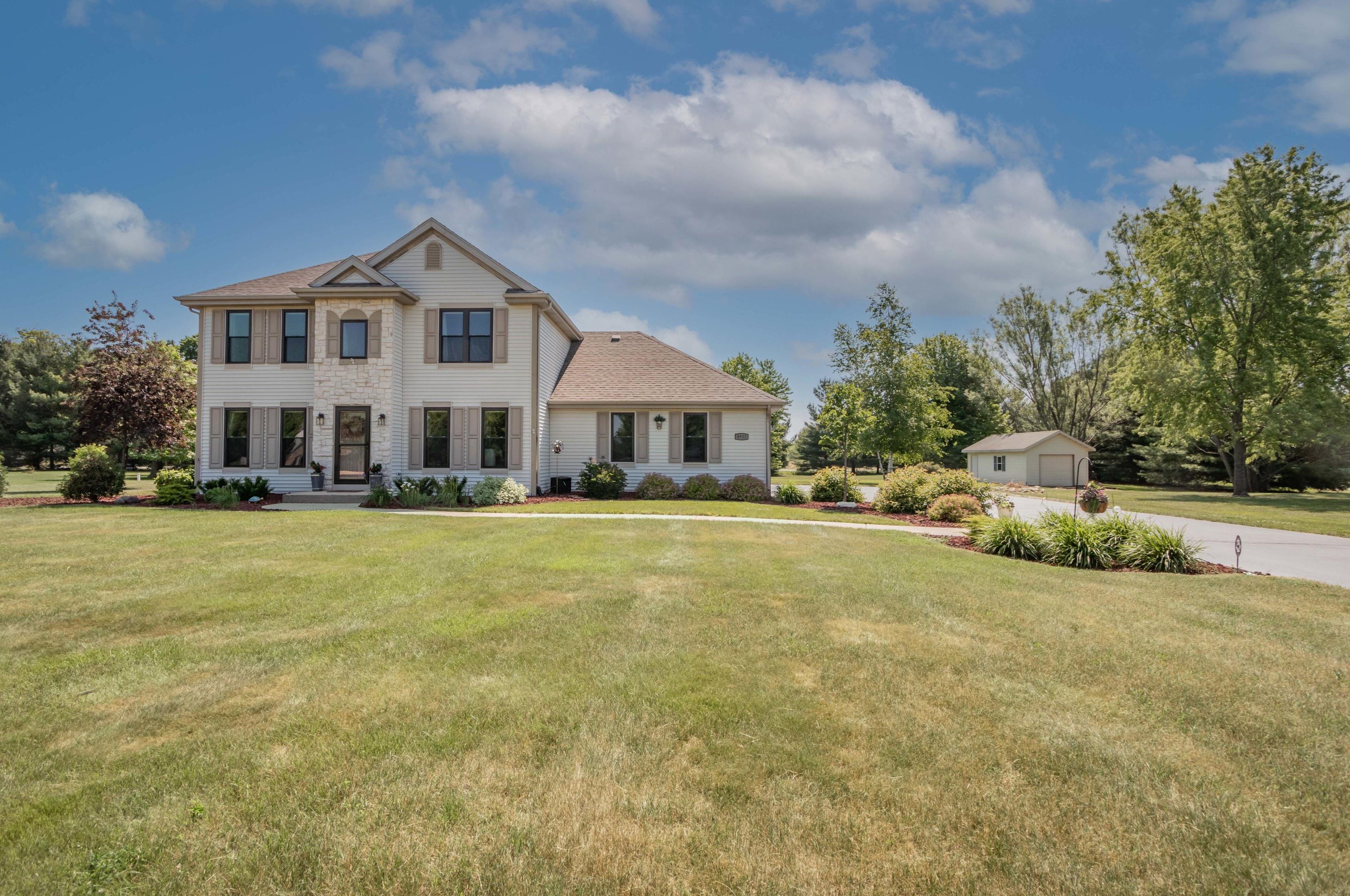 4933 Romans Way, Colgate, WI 53017