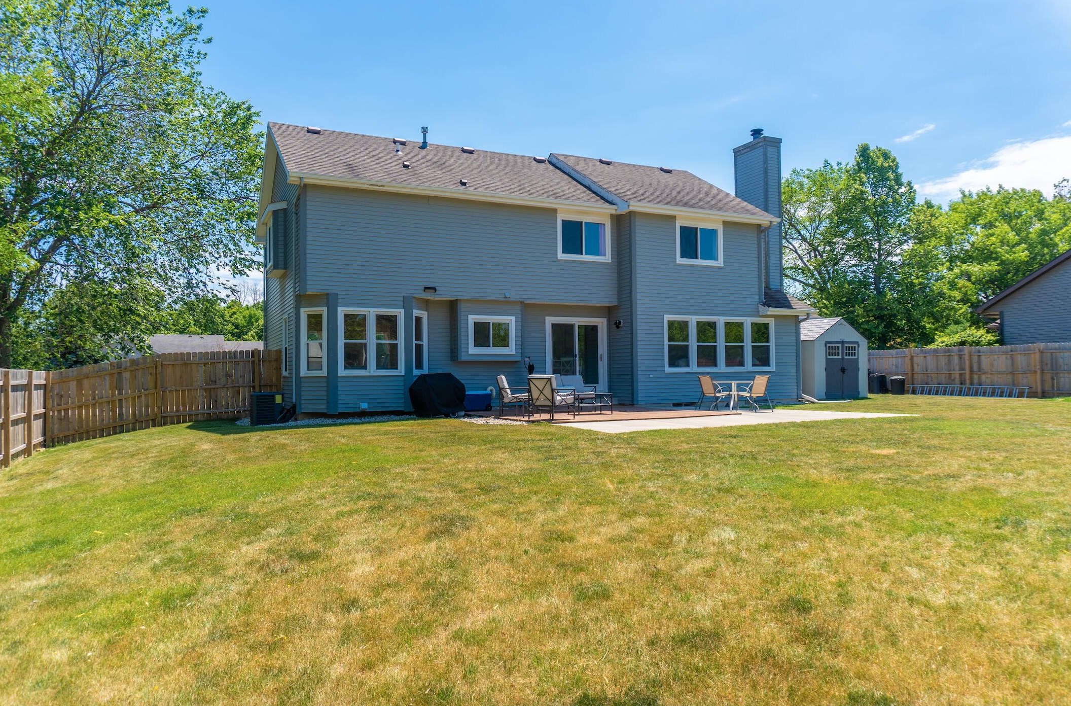 4124 Matthew Dr, Racine, WI 53402-9567