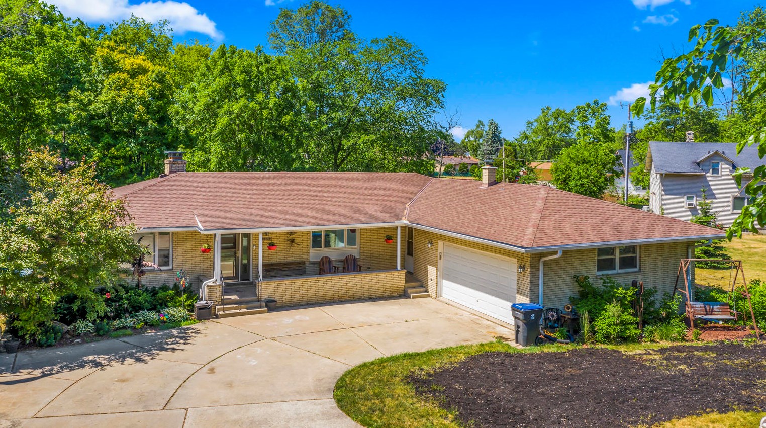 4326 Taylor Ave, Racine, WI 53405-4641