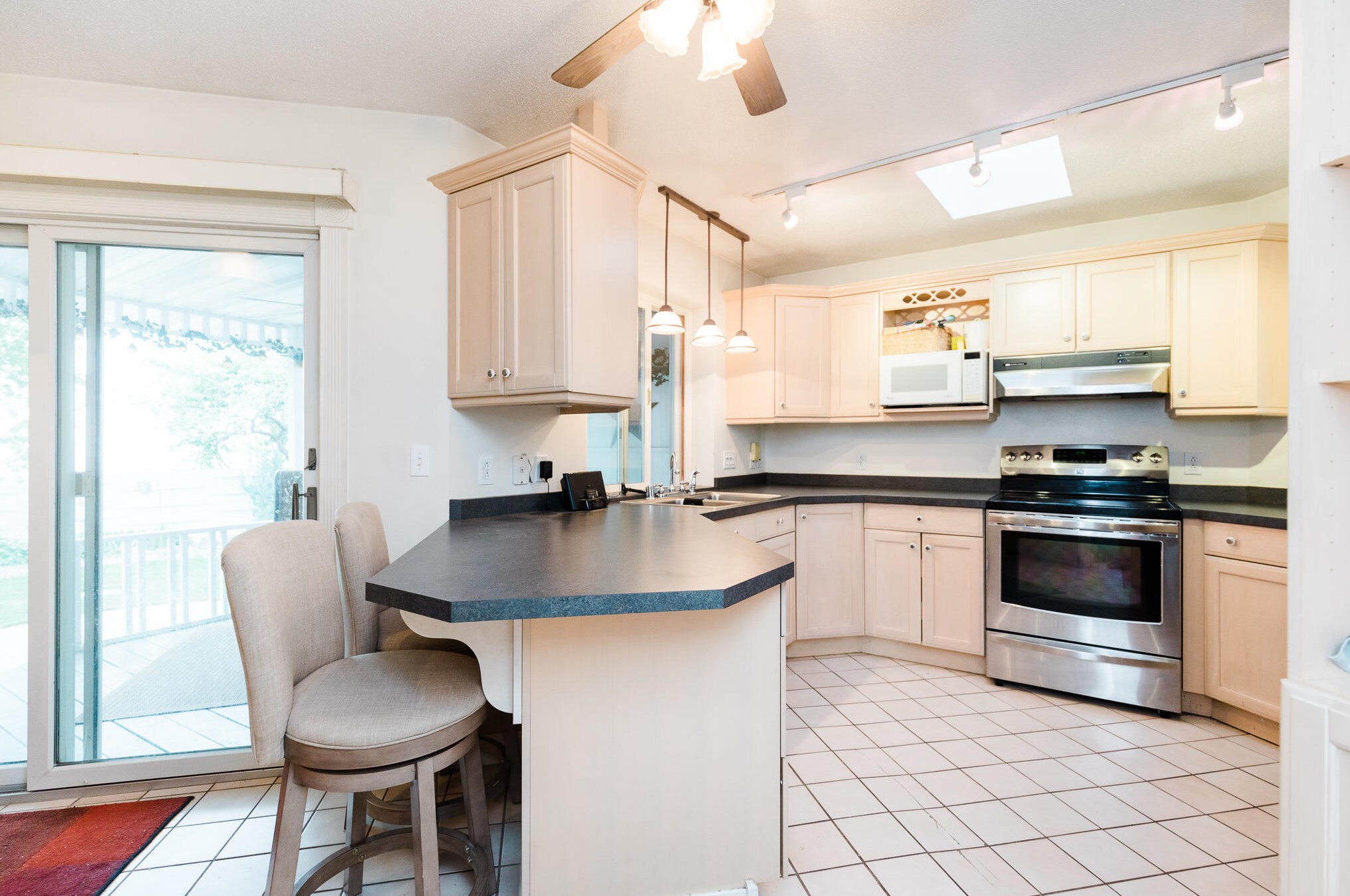 1421 Hyde Ave, La Crosse, WI 54601