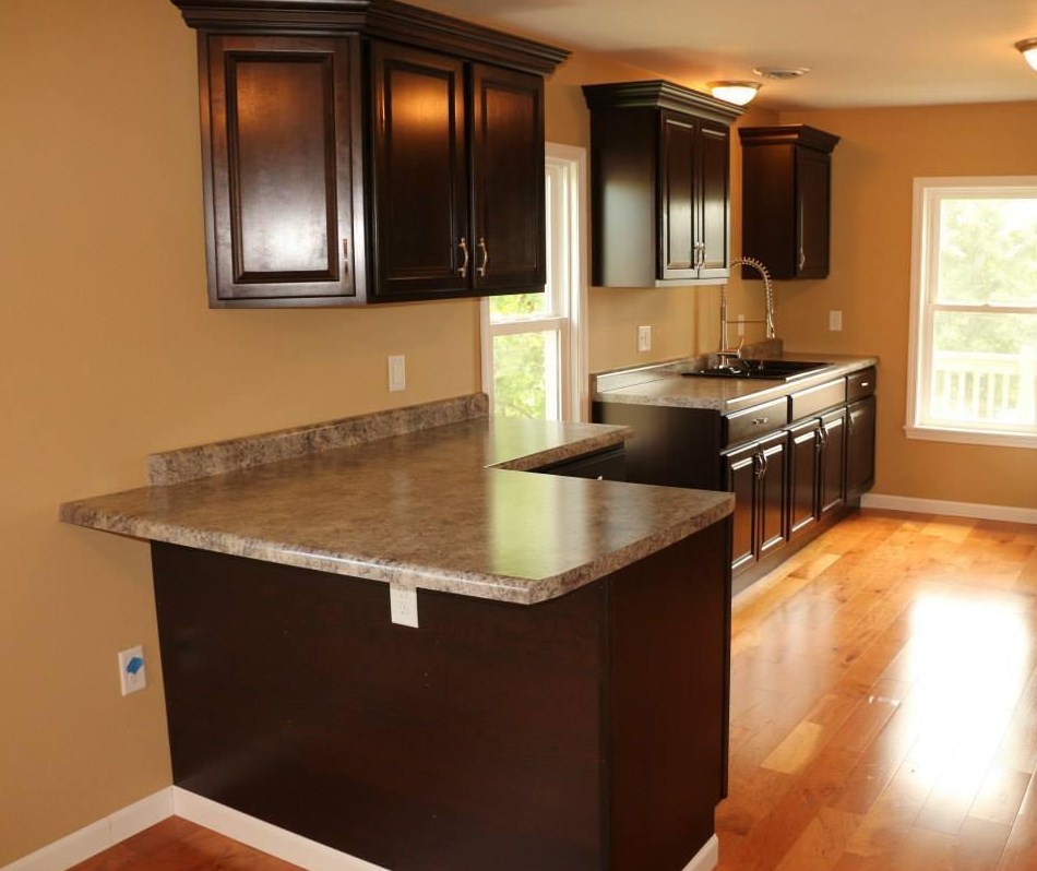 515 Madison Ave, South Milwaukee, WI 53172-2703