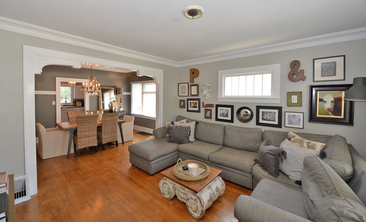 1525 Cleveland Ave, Racine, WI 53405-3333