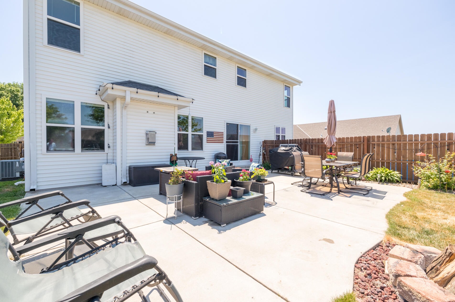 520 Yosemite Ave, Hartford, WI 53027
