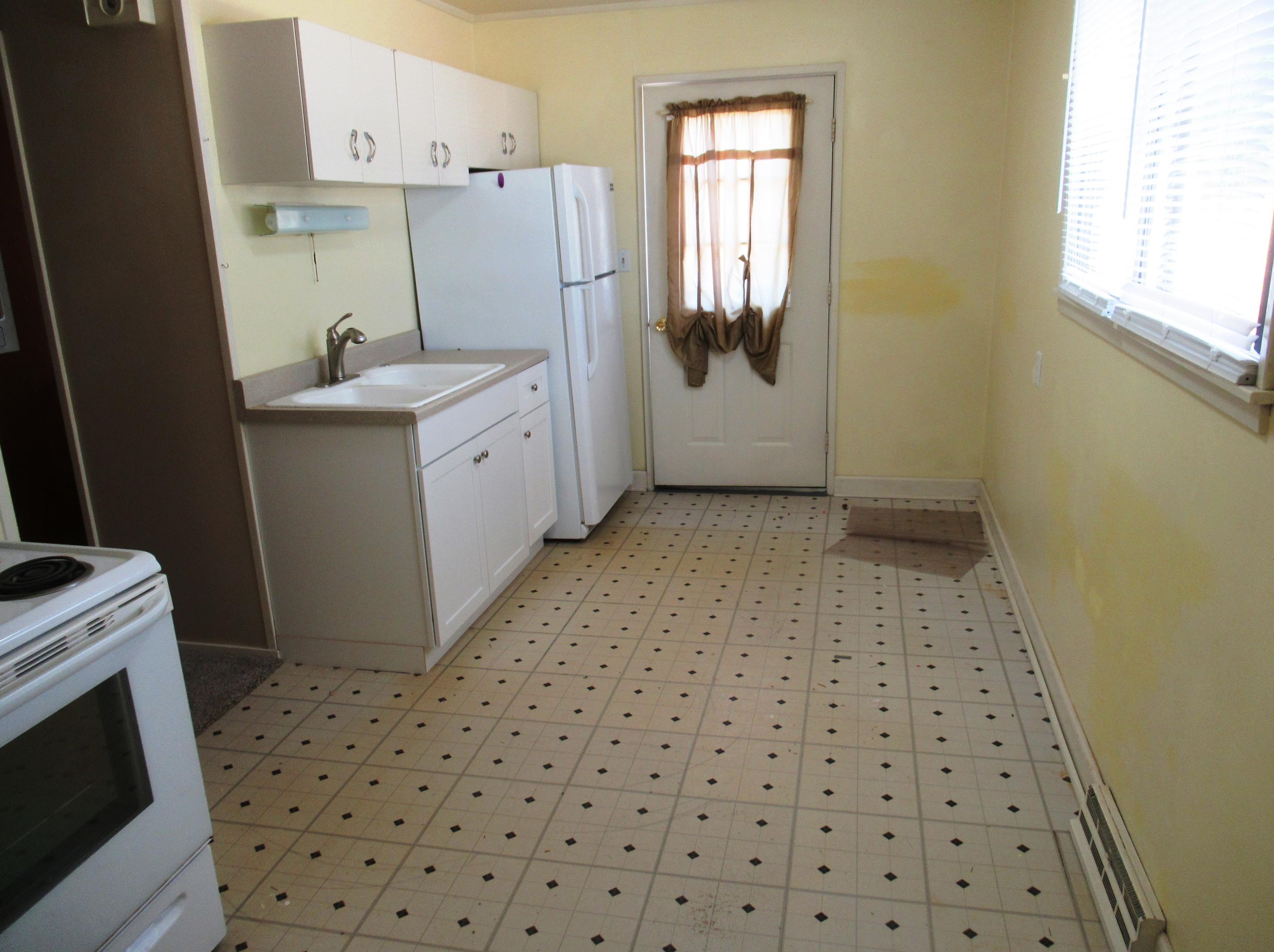 2831 11th St, Sheboygan, WI 53081-6853