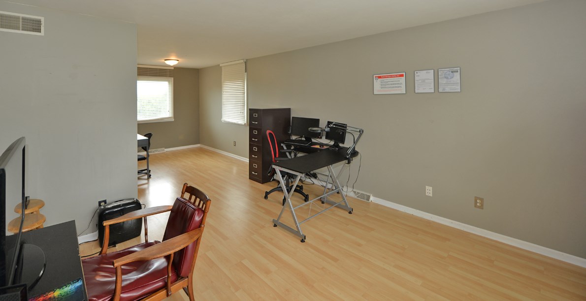 2410 Catherine Dr, Racine, WI 53402-1604