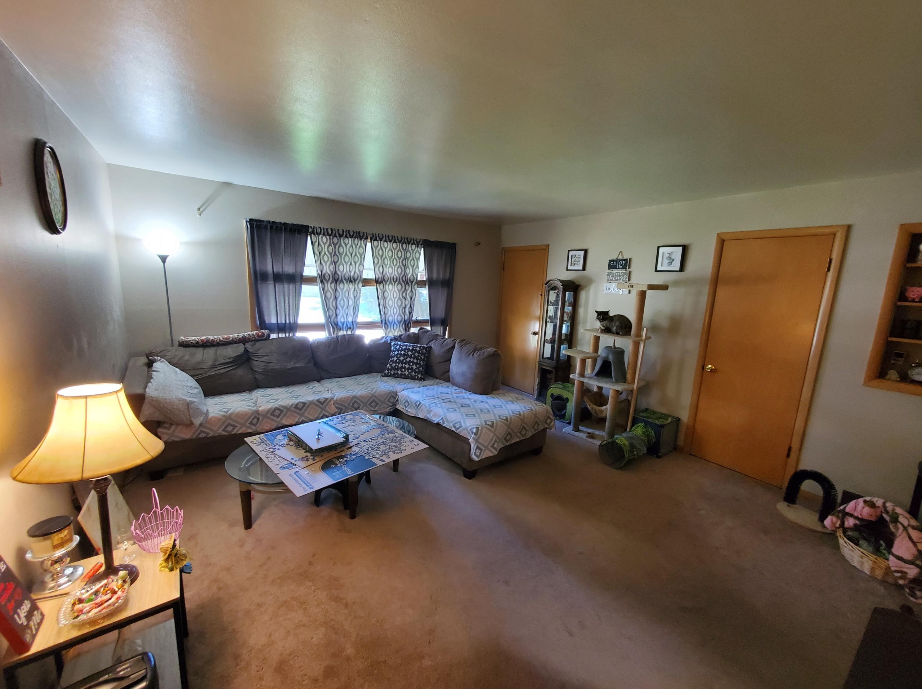 402 E Water St, Watertown, WI 53094