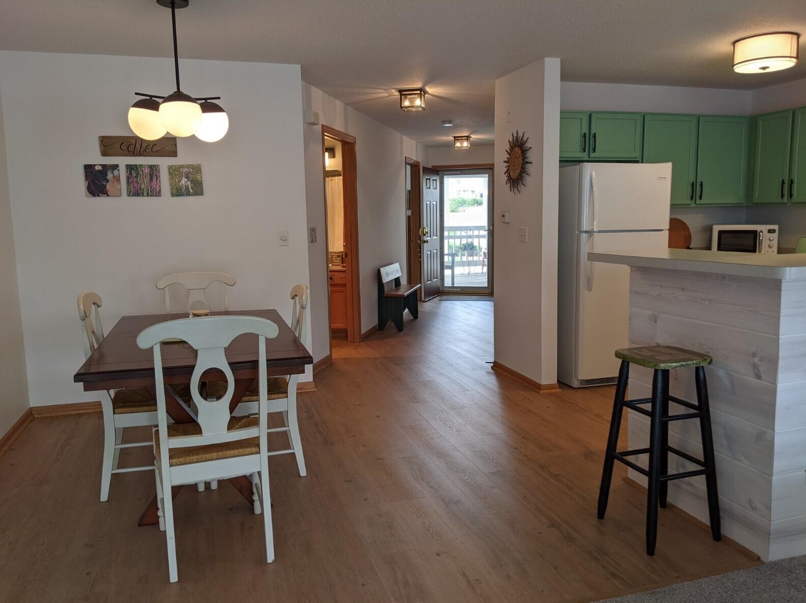 2145 Landings Ln, Delavan WI  53115-3992 exterior