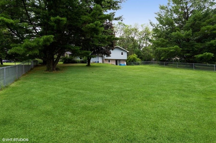 708 Stow St, Horicon WI  53032-1727 exterior