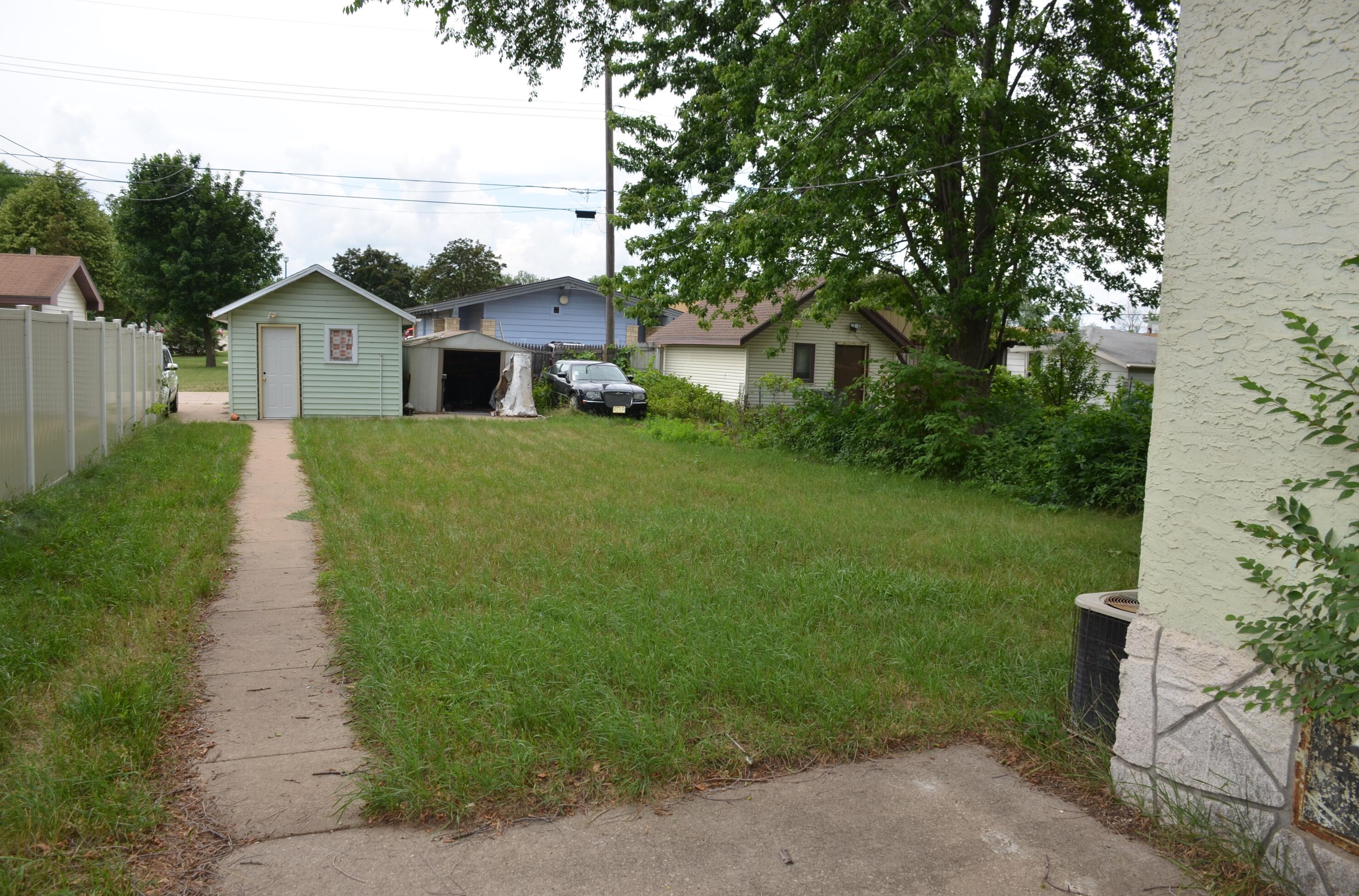 2305 Kane St, La Crosse, WI 54603