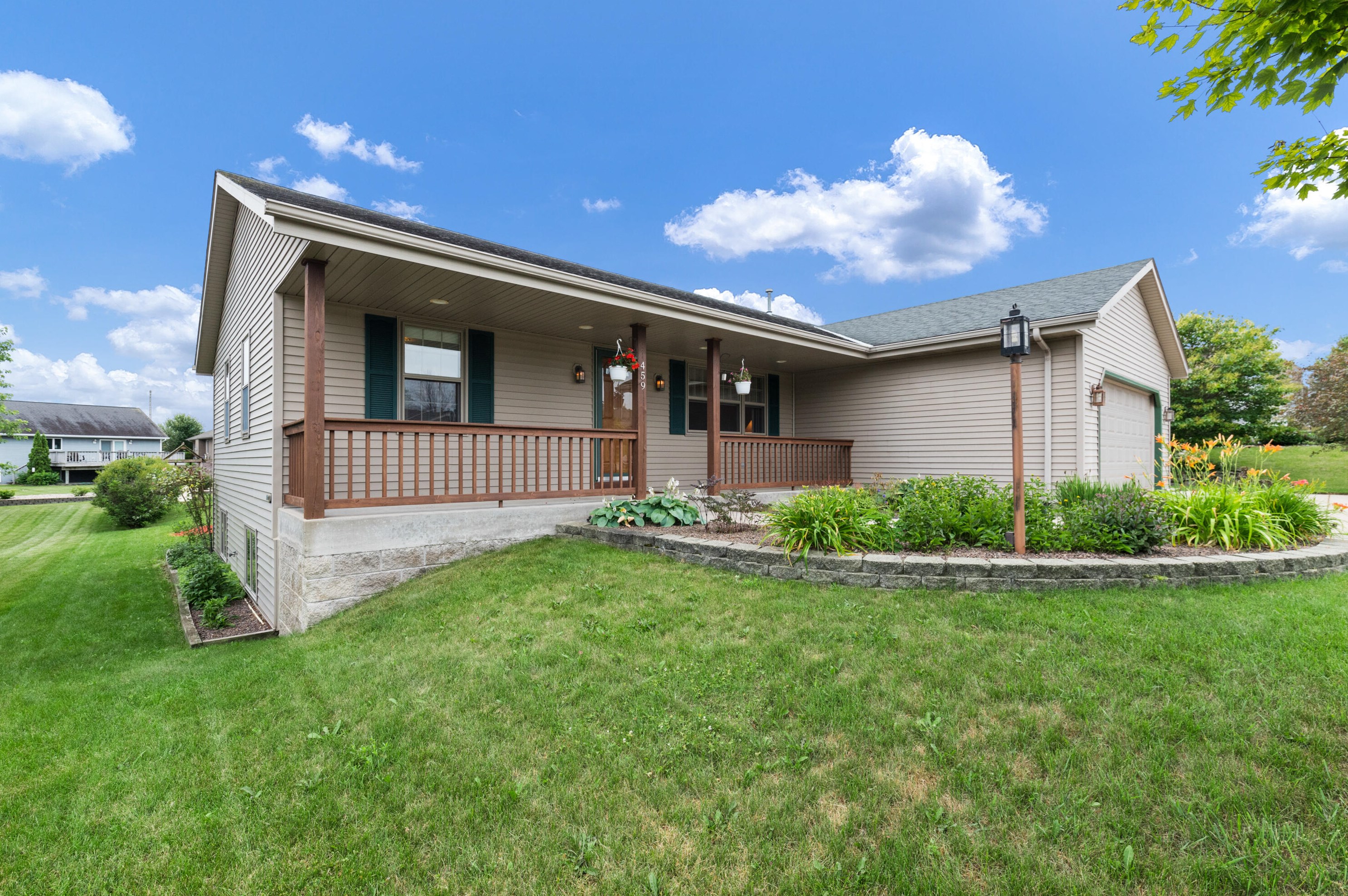 459 Reagan Rd, Kewaskum, WI 53040