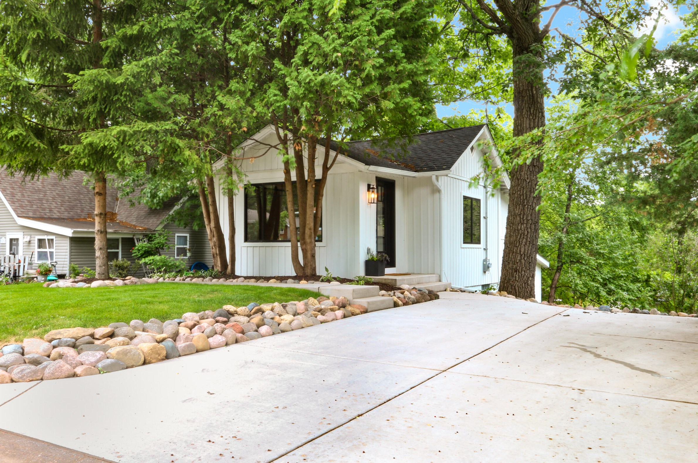 61 Oakwood St, Williams Bay, WI 53191