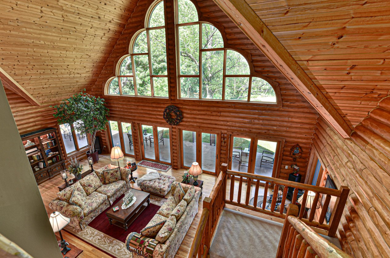 6435 Indianwood Cir, Lyons, WI 53105-8960