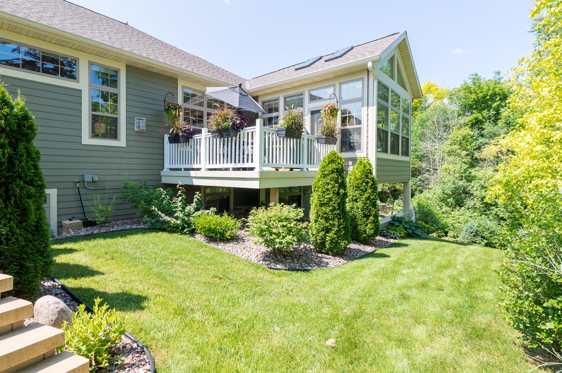 930 Foxland Pl, West Bend, WI 53095