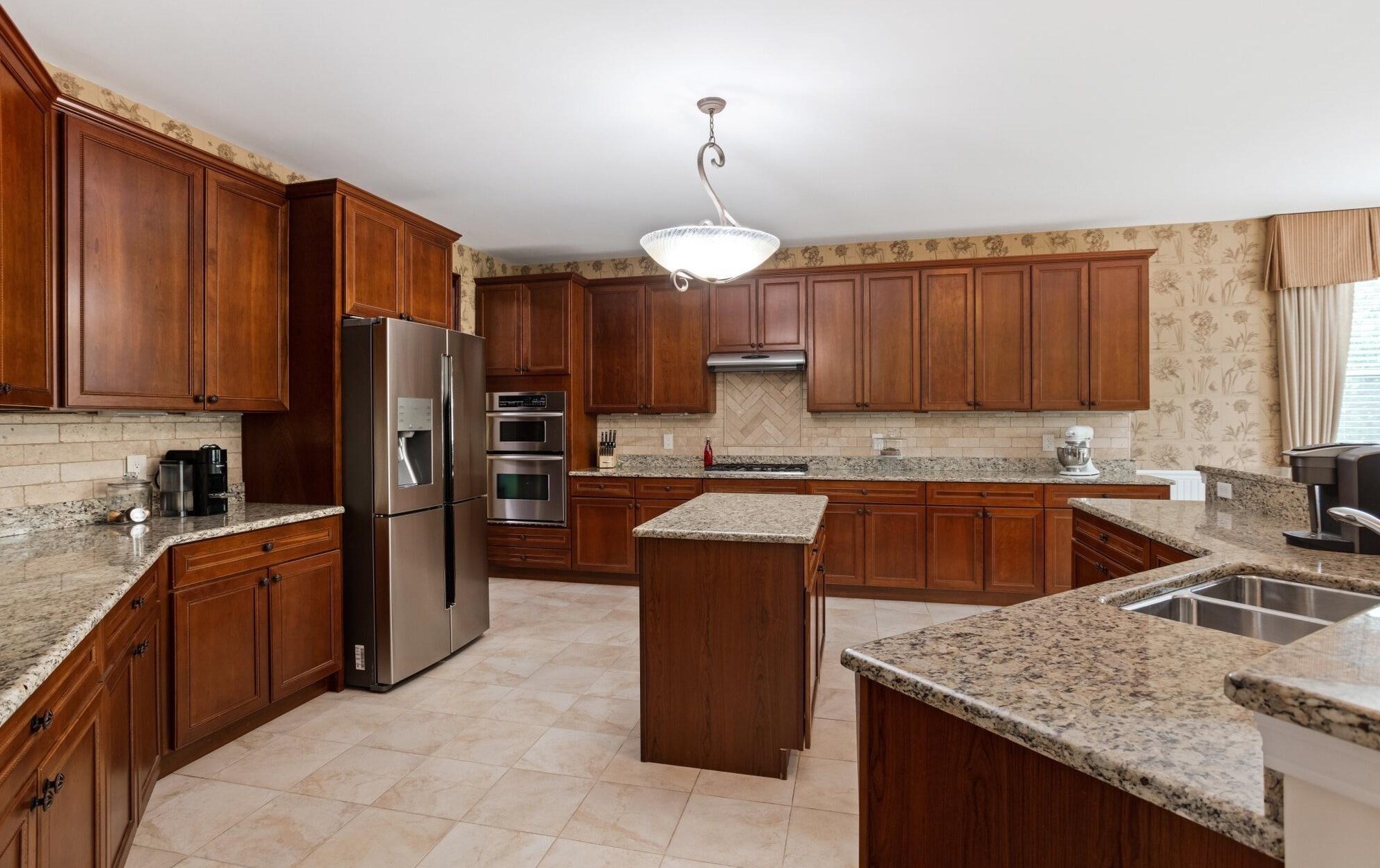 11307 60th Pl, Kenosha, WI 53142