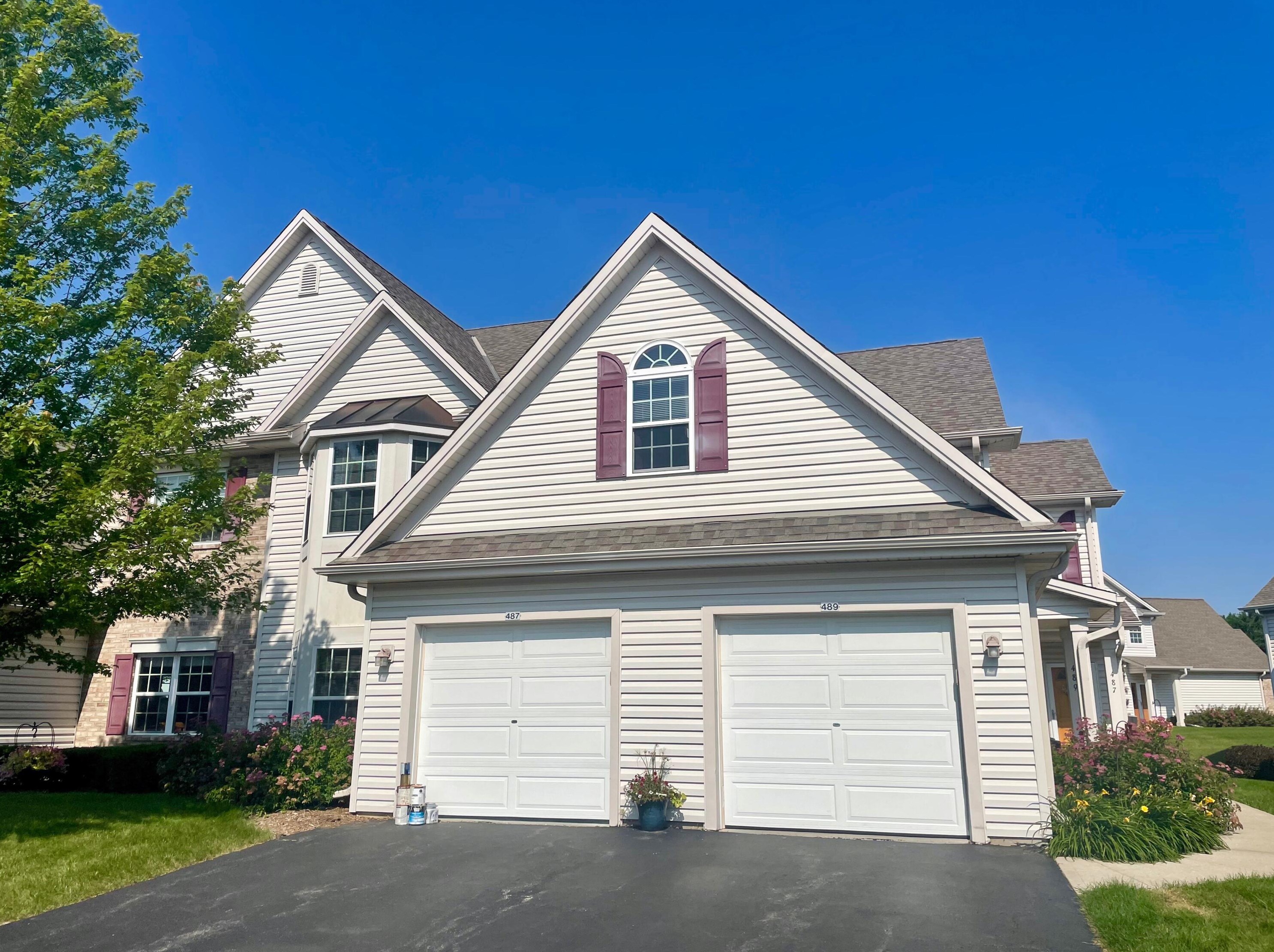 489 Cedar Ct, Slinger, WI 53086