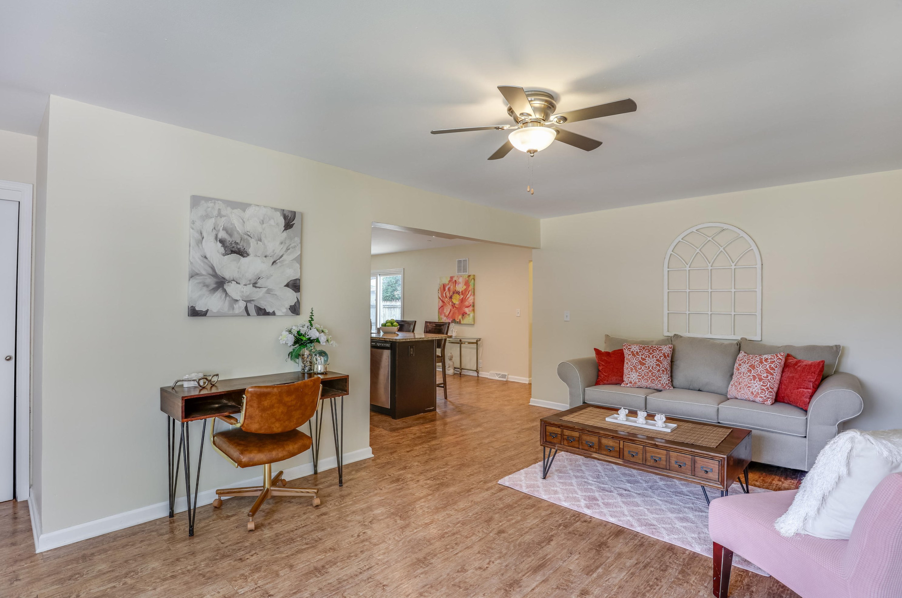 827 3 Mile Rd, Racine, WI 53402-2901