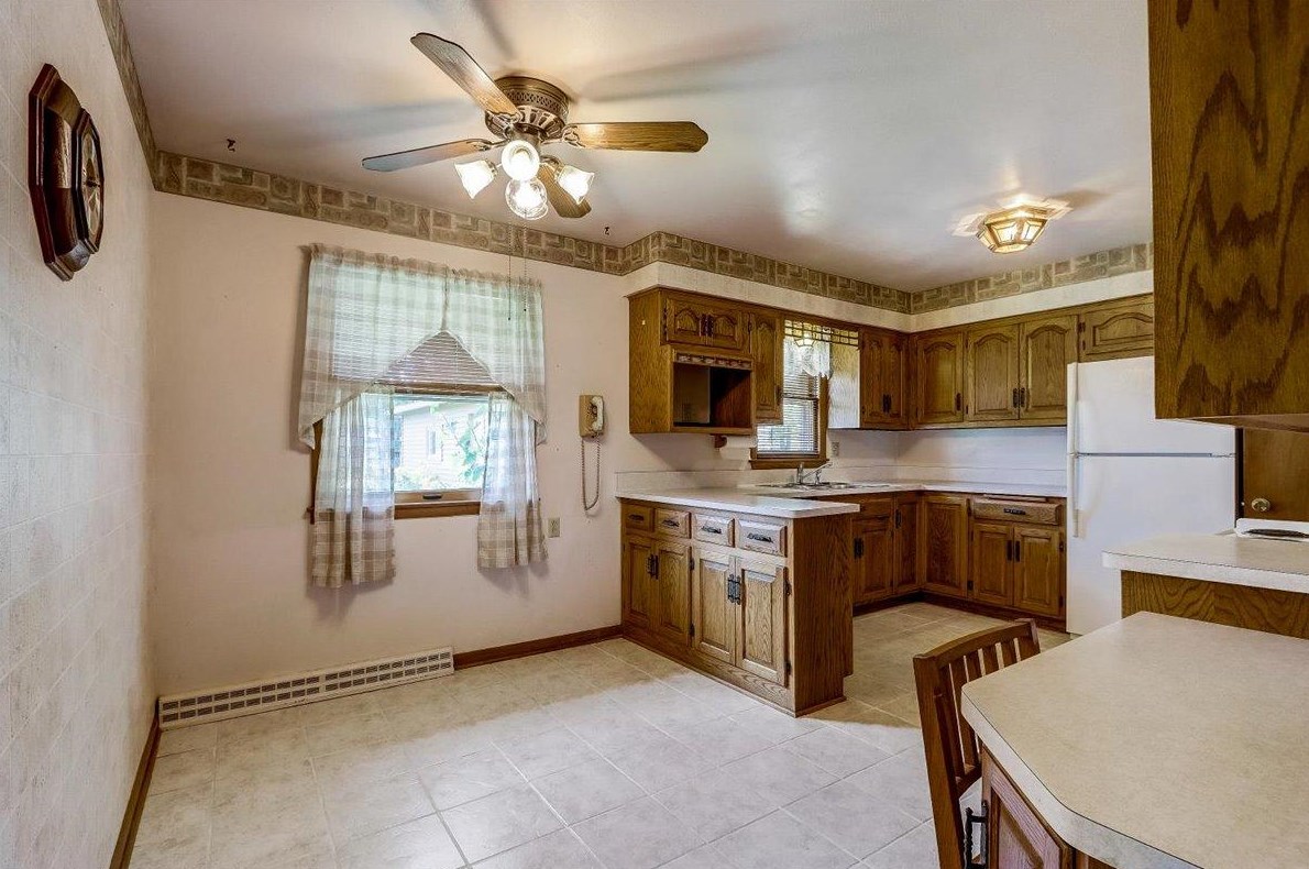 5378 Merrill Ave, Cudahy WI  53110-2112 exterior