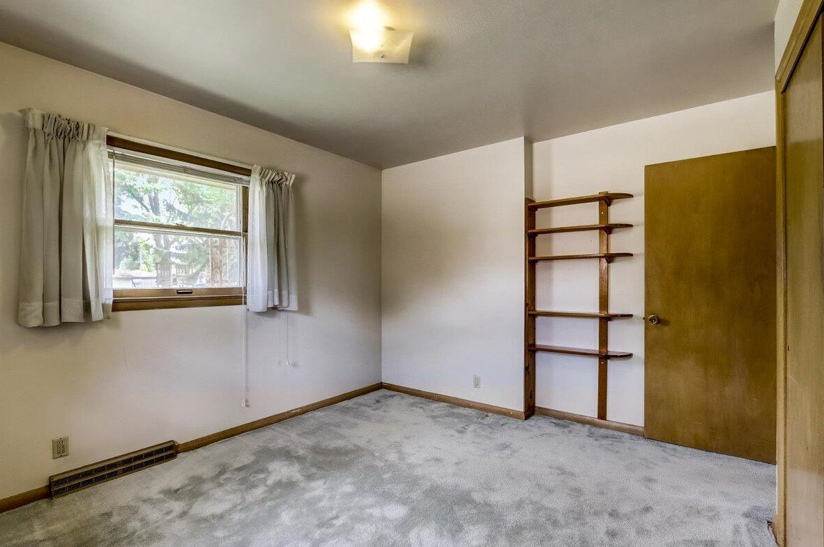 5378 Merrill Ave, Cudahy WI  53110-2112 exterior