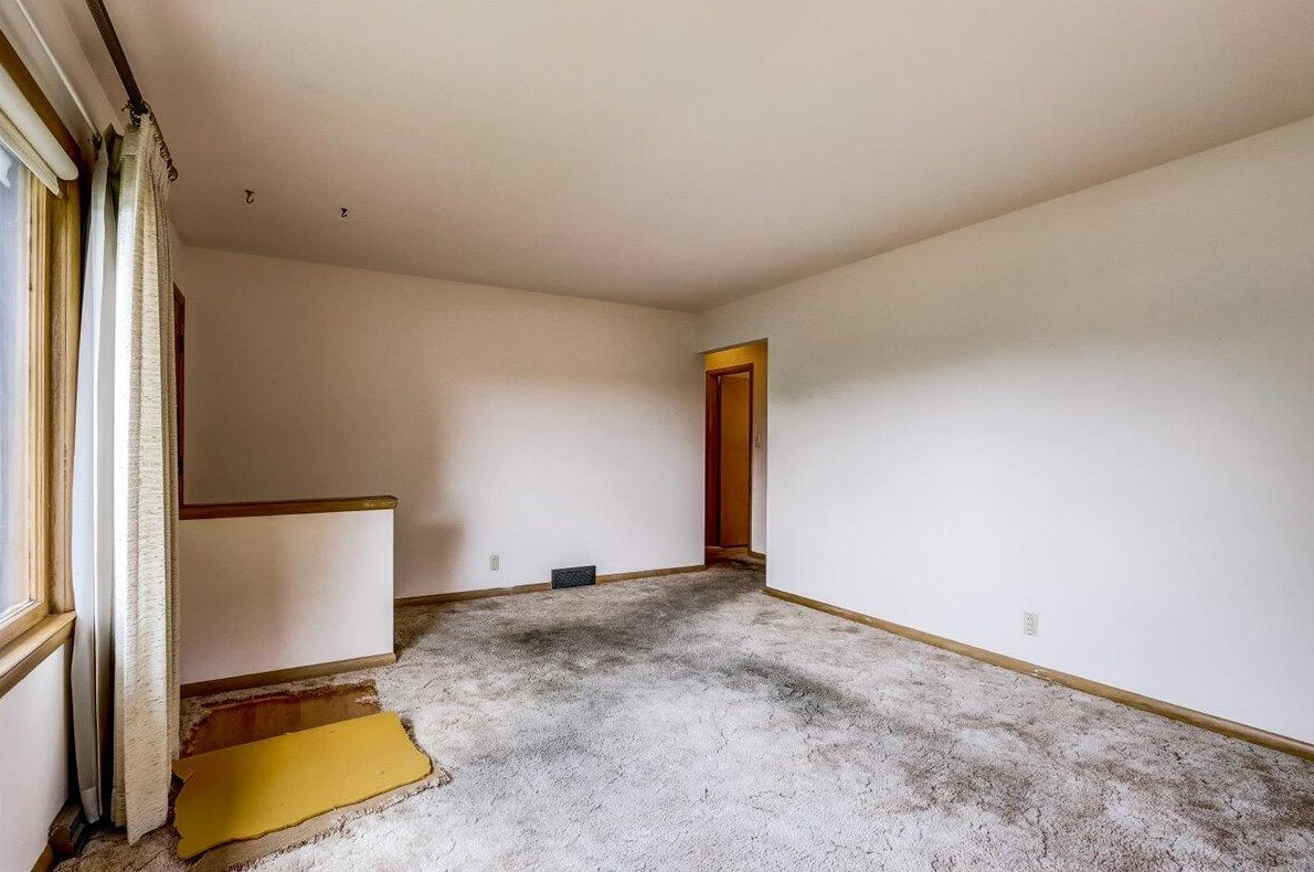 5378 Merrill Ave, Cudahy WI  53110-2112 exterior