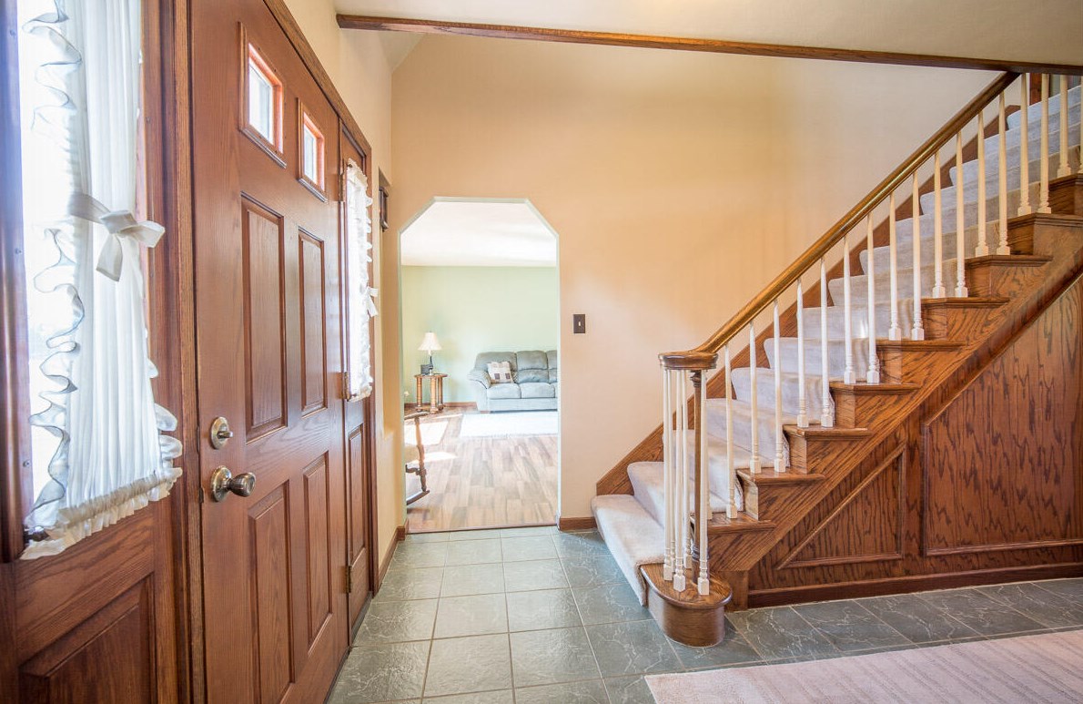 4101 Bristol Pl, Racine, WI 53405-4930