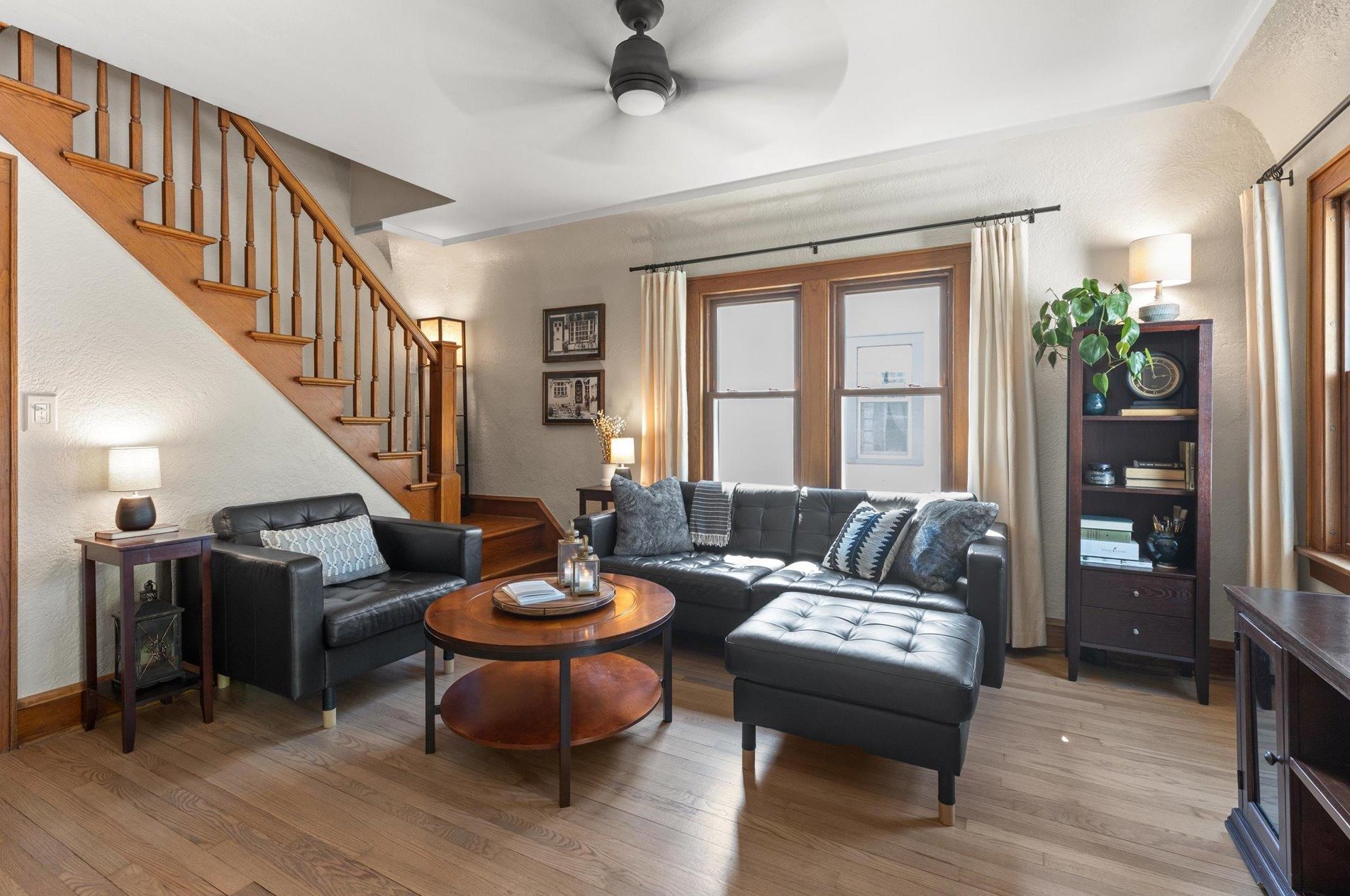 127 E Dodge St, Port Washington, WI 53074