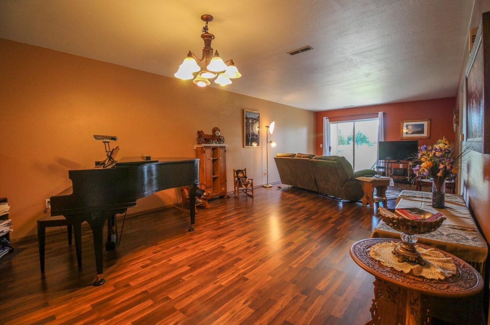 615 Reena Ave #3, Fort Atkinson, WI 53538