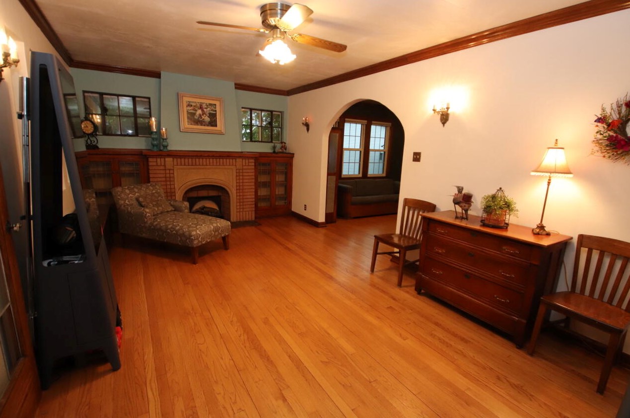 211 Spring St, Chilton, WI 53014