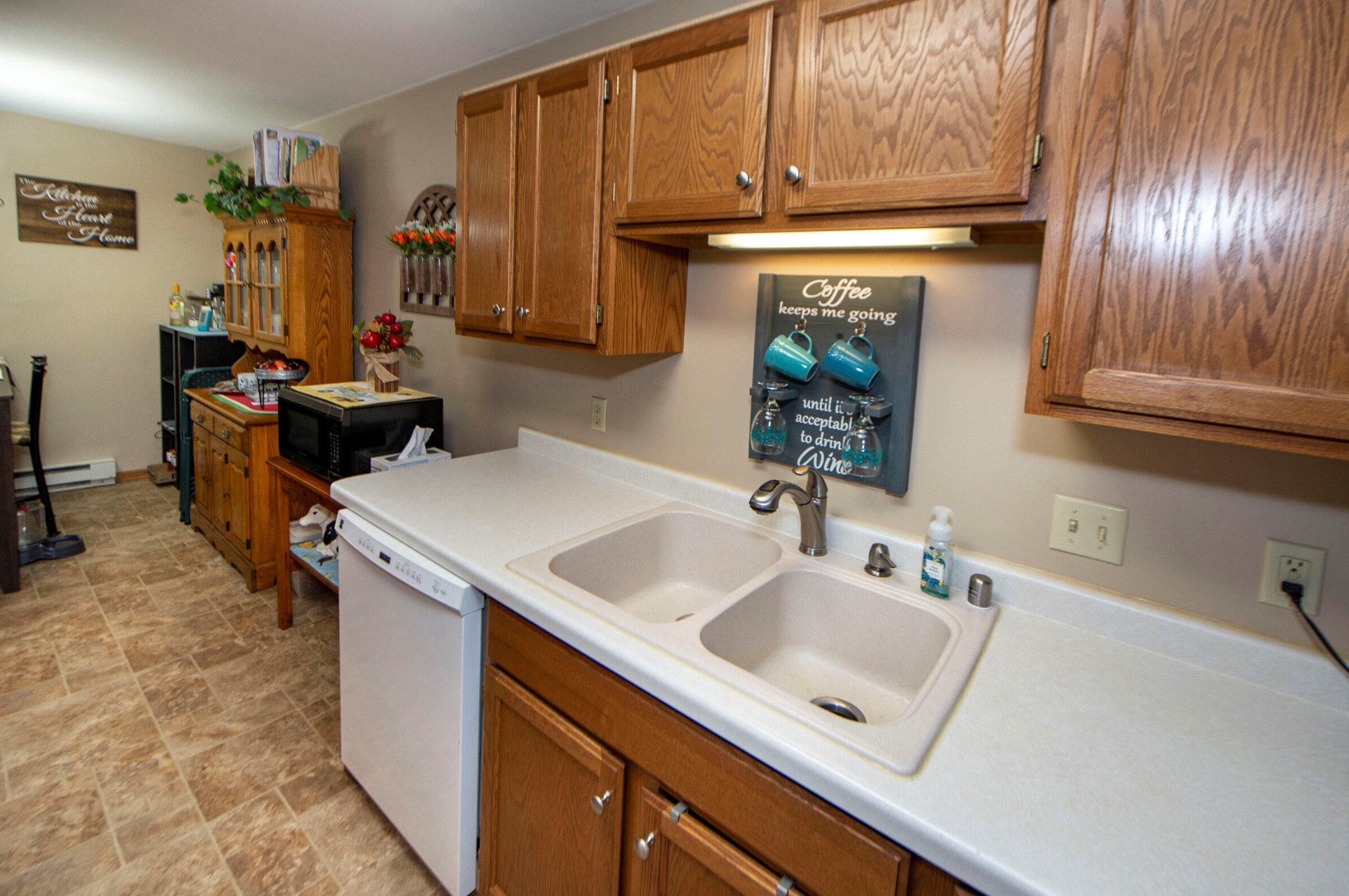354 Minz Park Cir #3, West Bend, WI 53095