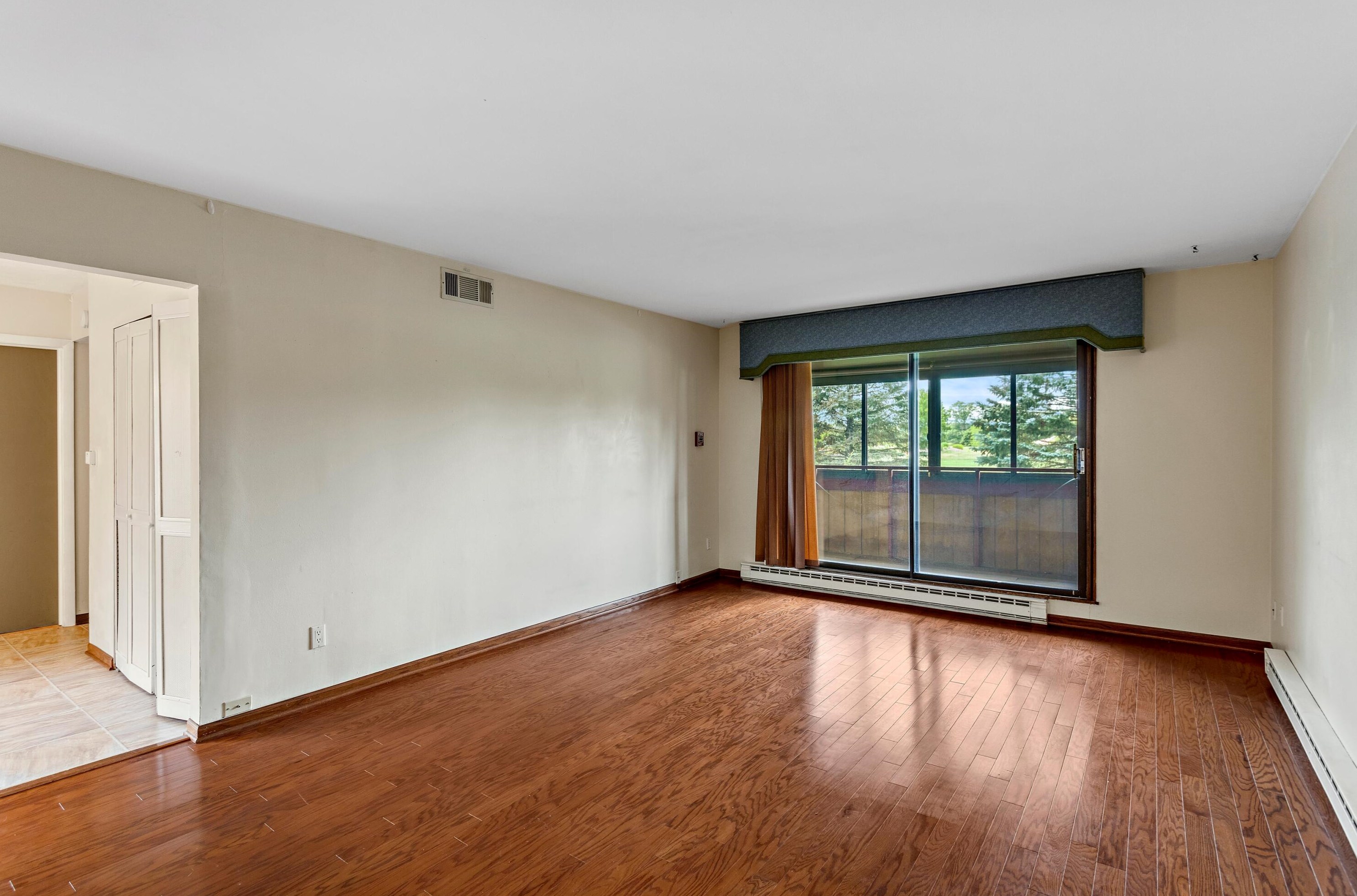 7931 S 68th St #406, Hales Corners, WI 53132